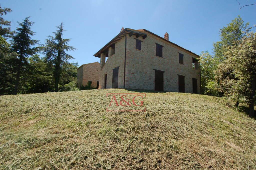 Casale in vendita a Amandola, Campagna