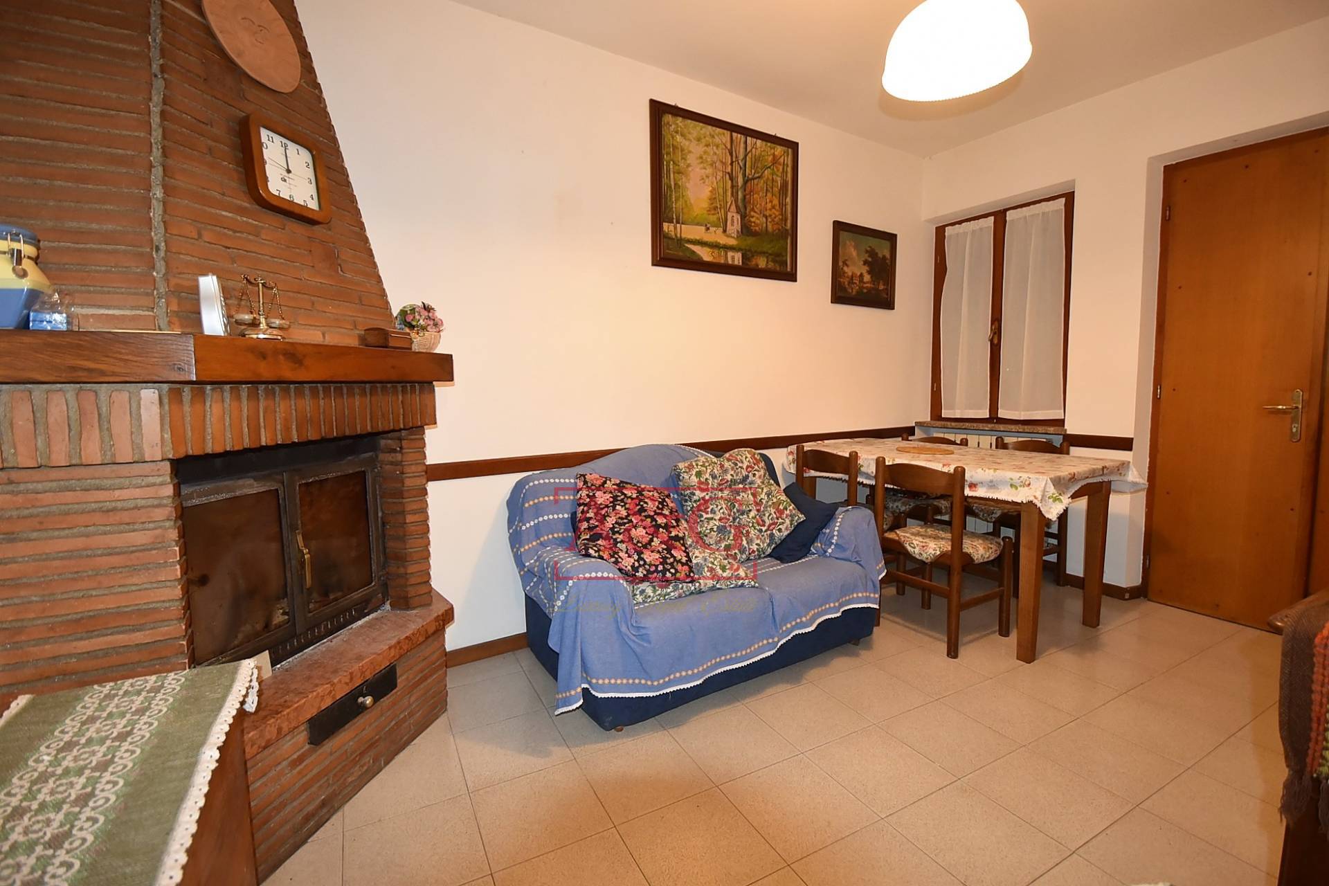 Appartamento in vendita a Amandola, Campagna