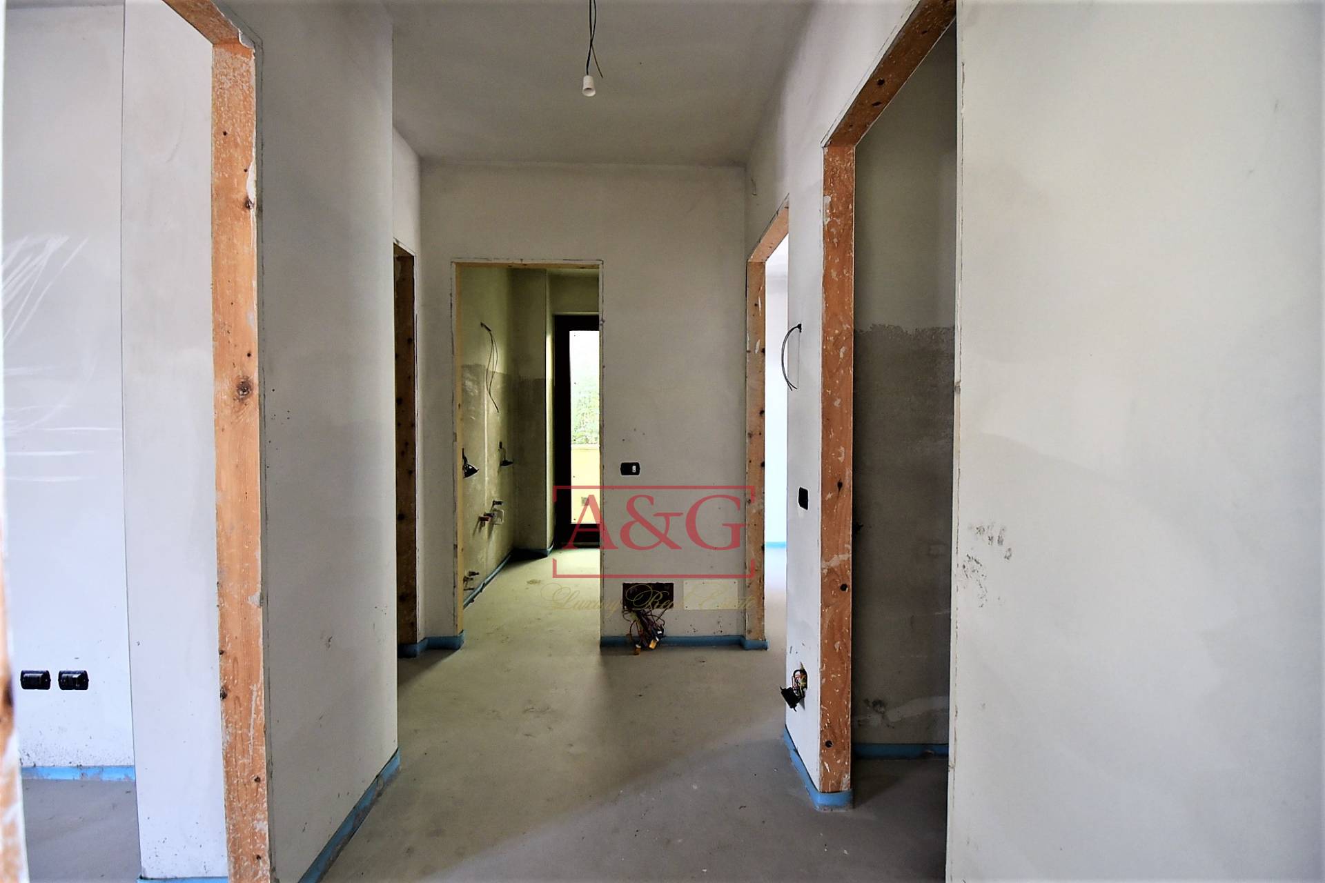 Appartamento in vendita a Amandola, Centro