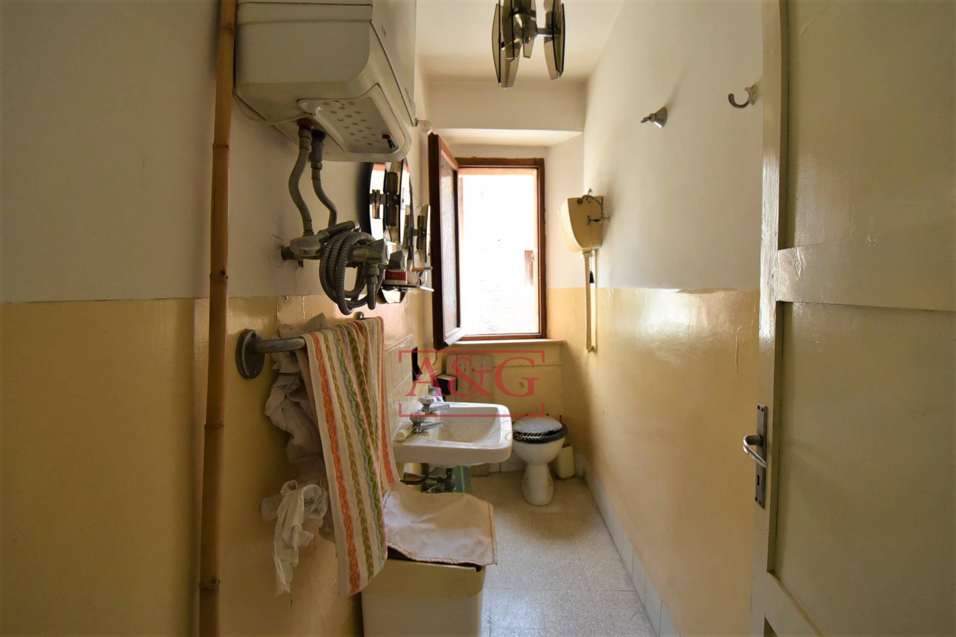 Appartamento in vendita a Sant'Angelo in Pontano