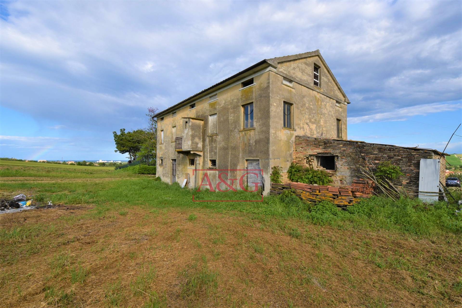 Casale in vendita a Sant'Elpidio a Mare, Periferia