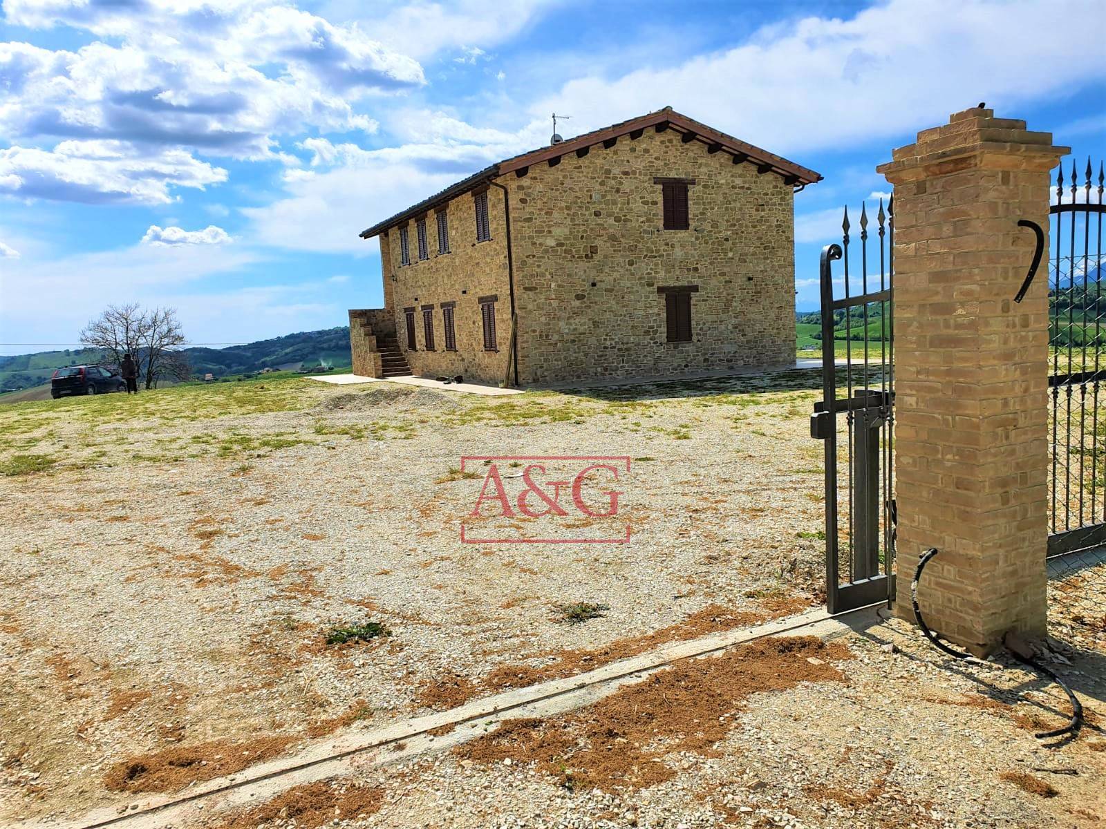 Casale in affitto a Montedinove, Campagna