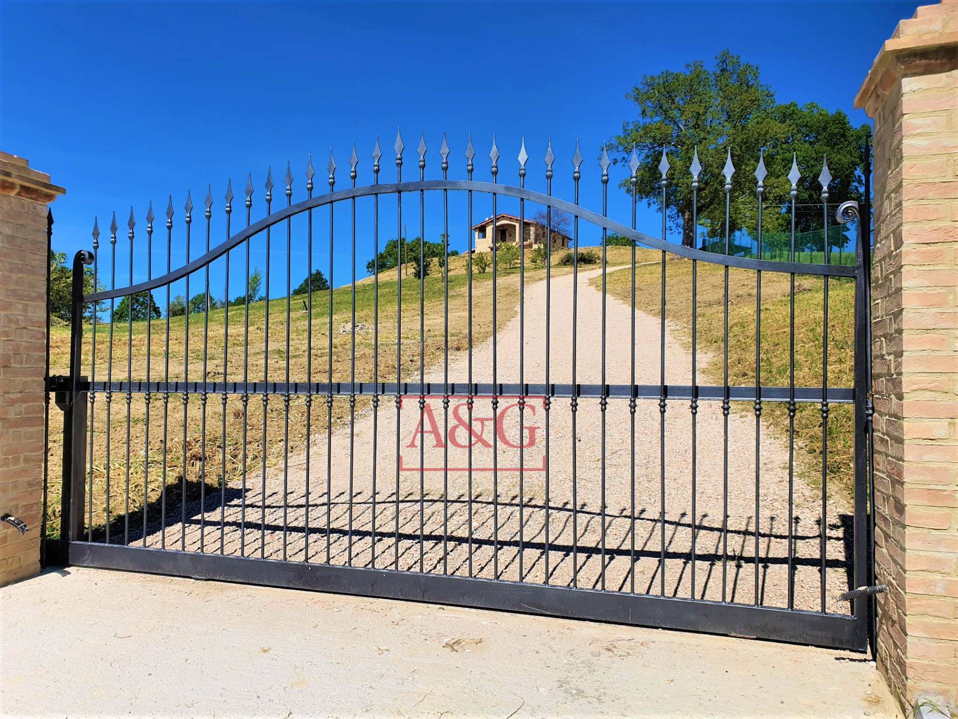 Casale in affitto a Montedinove, Campagna