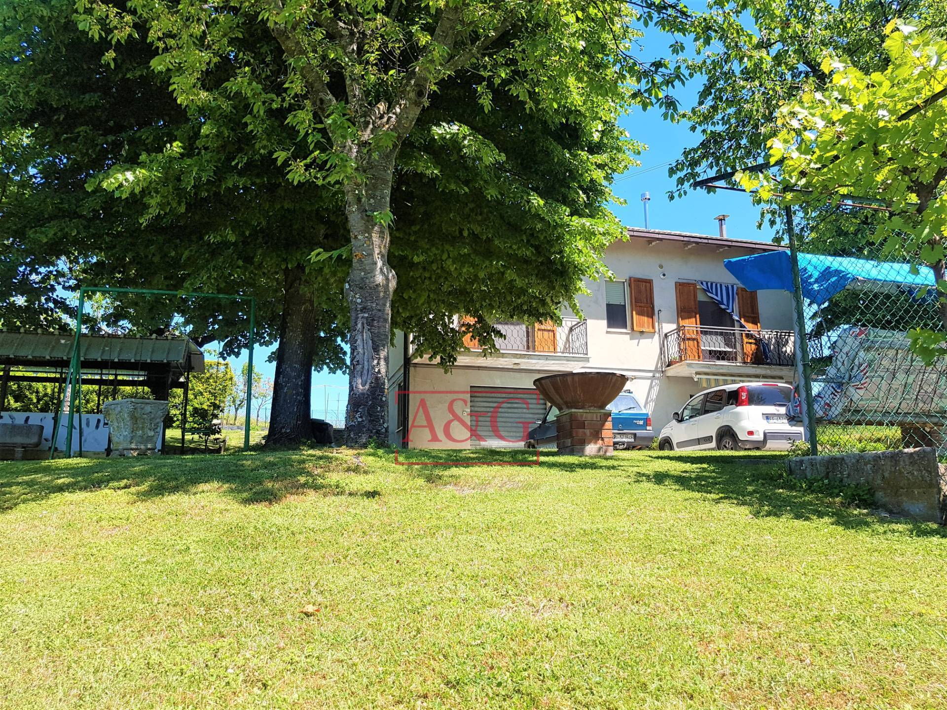 Casa singola in vendita a Comunanza, Campagna