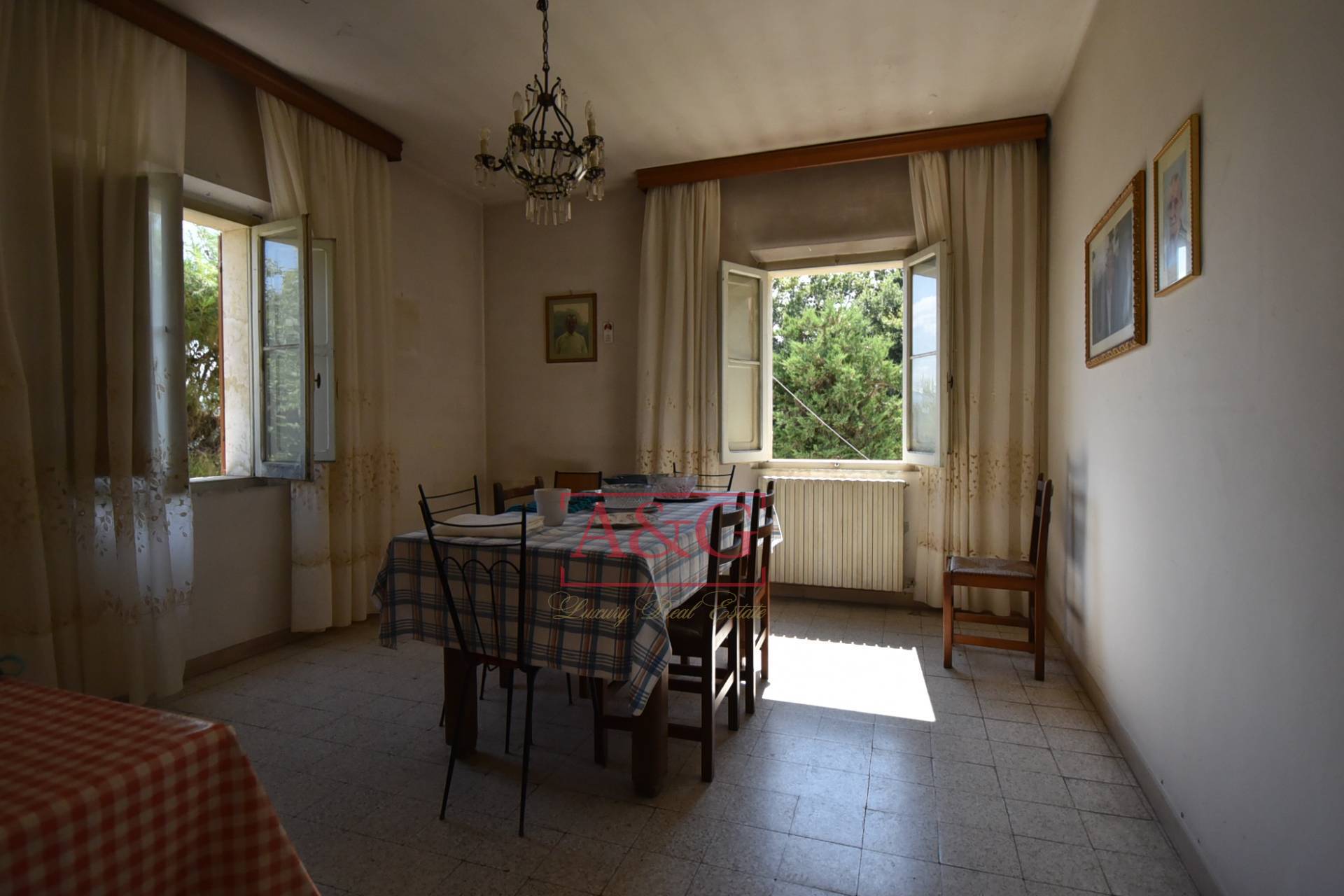 Casa colonica in vendita a Ascoli Piceno, Trivigliano-Villa Pagani