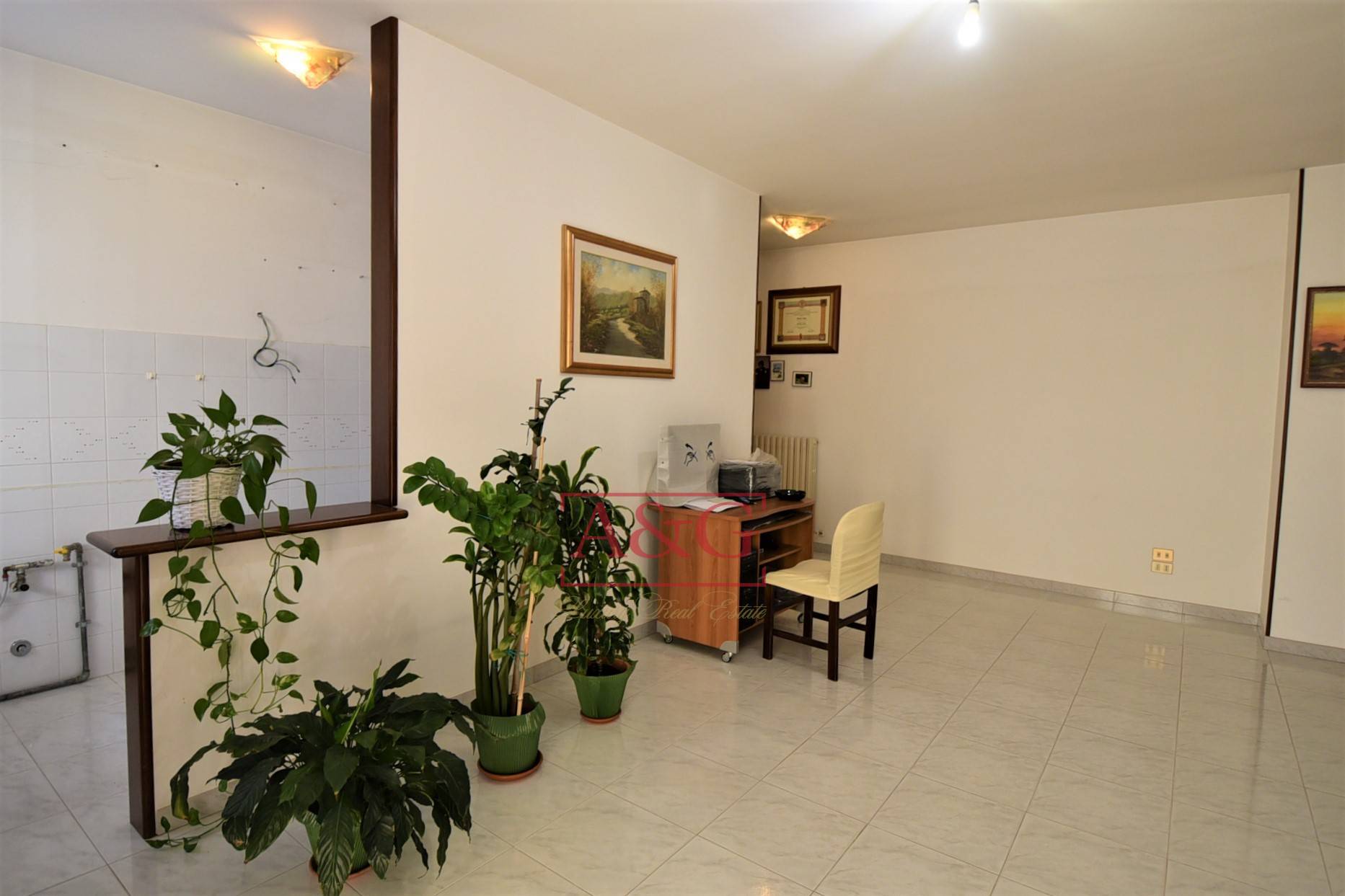 Appartamento in vendita a Amandola, Periferia