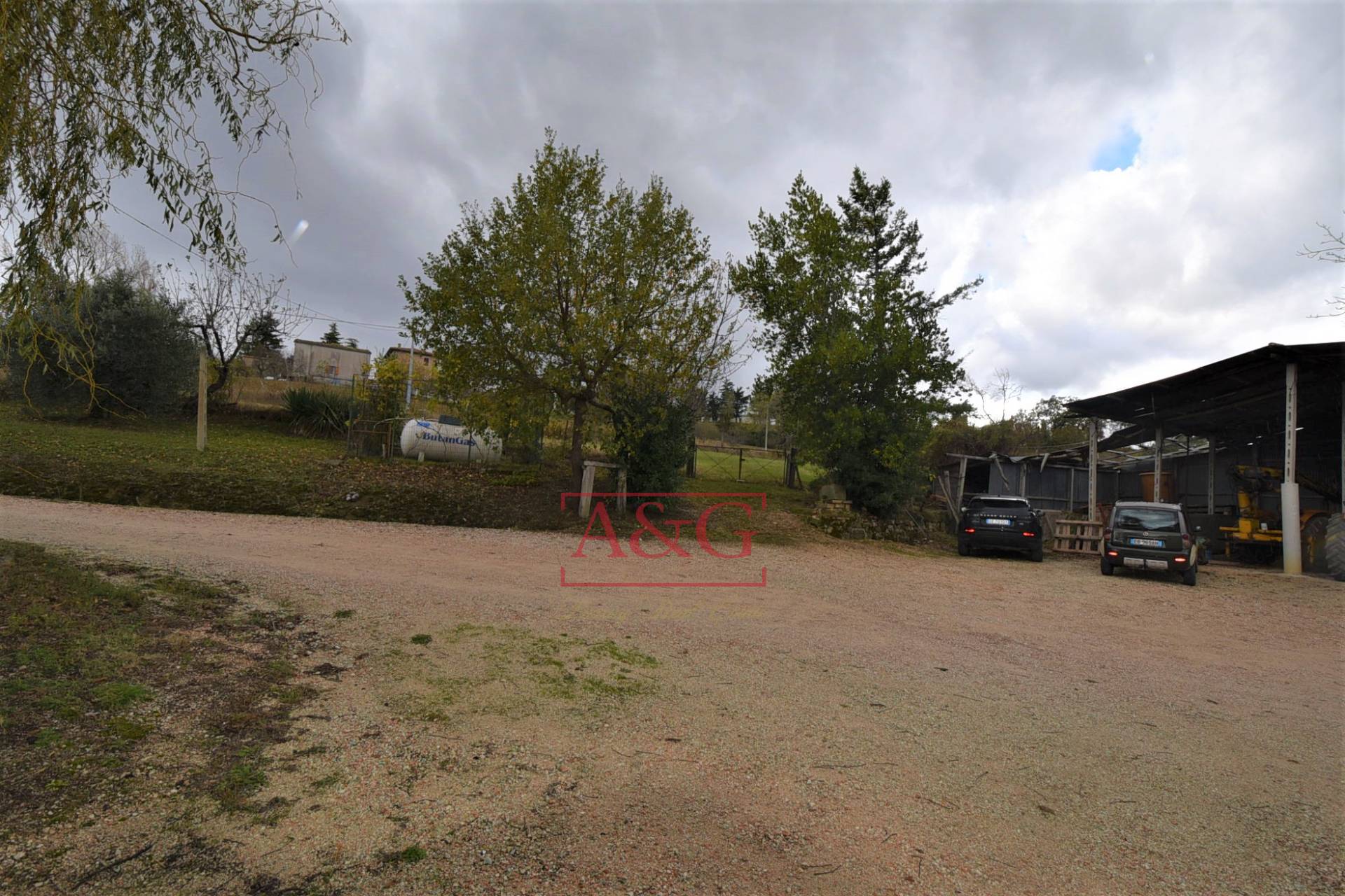 Casa cielo-terra in vendita a Gualdo, Morrone