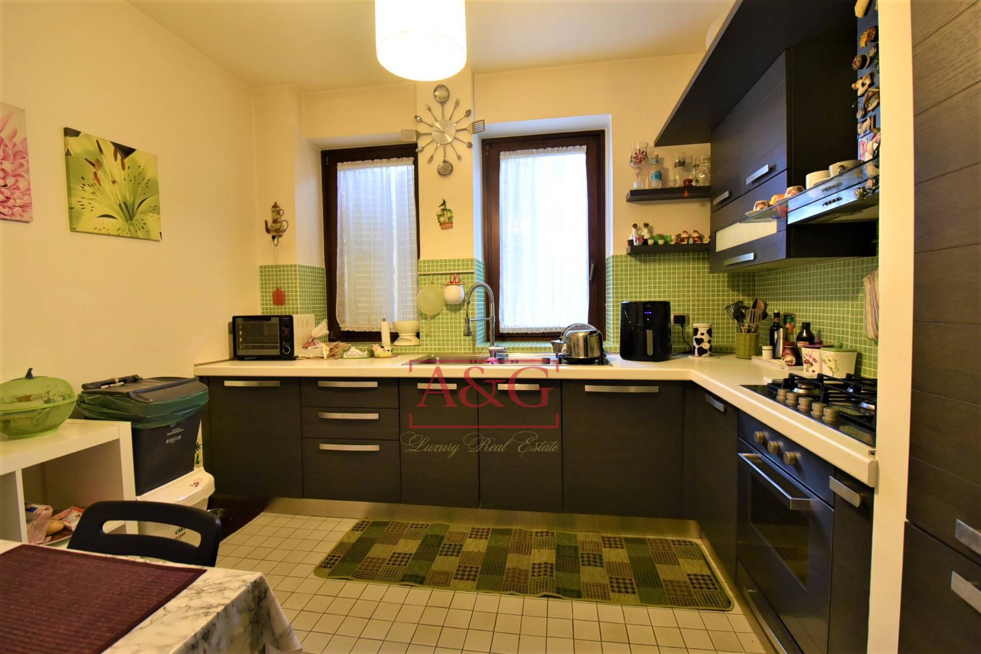 Appartamento in vendita a Amandola, Centro