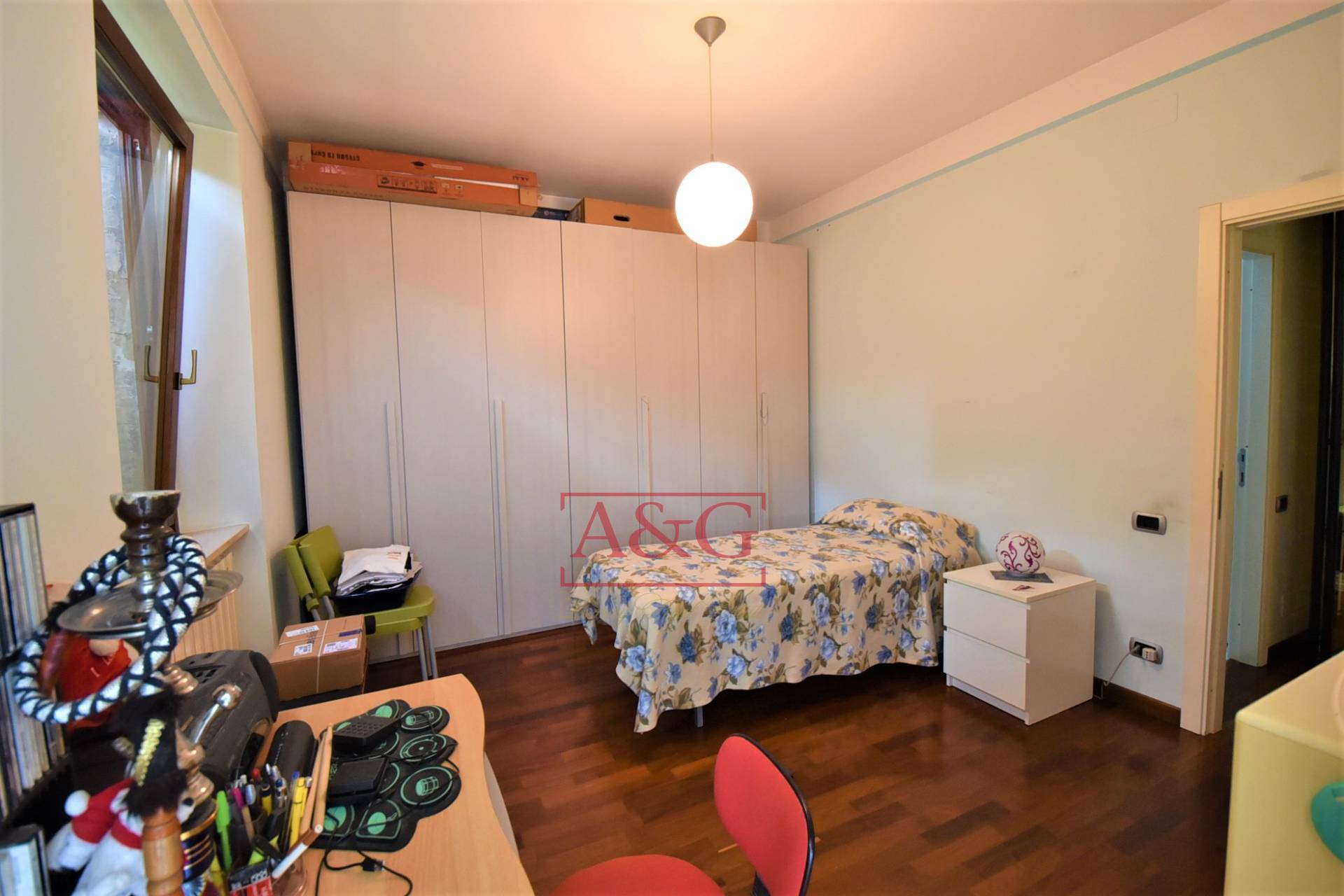 Appartamento in vendita a Amandola, Centro