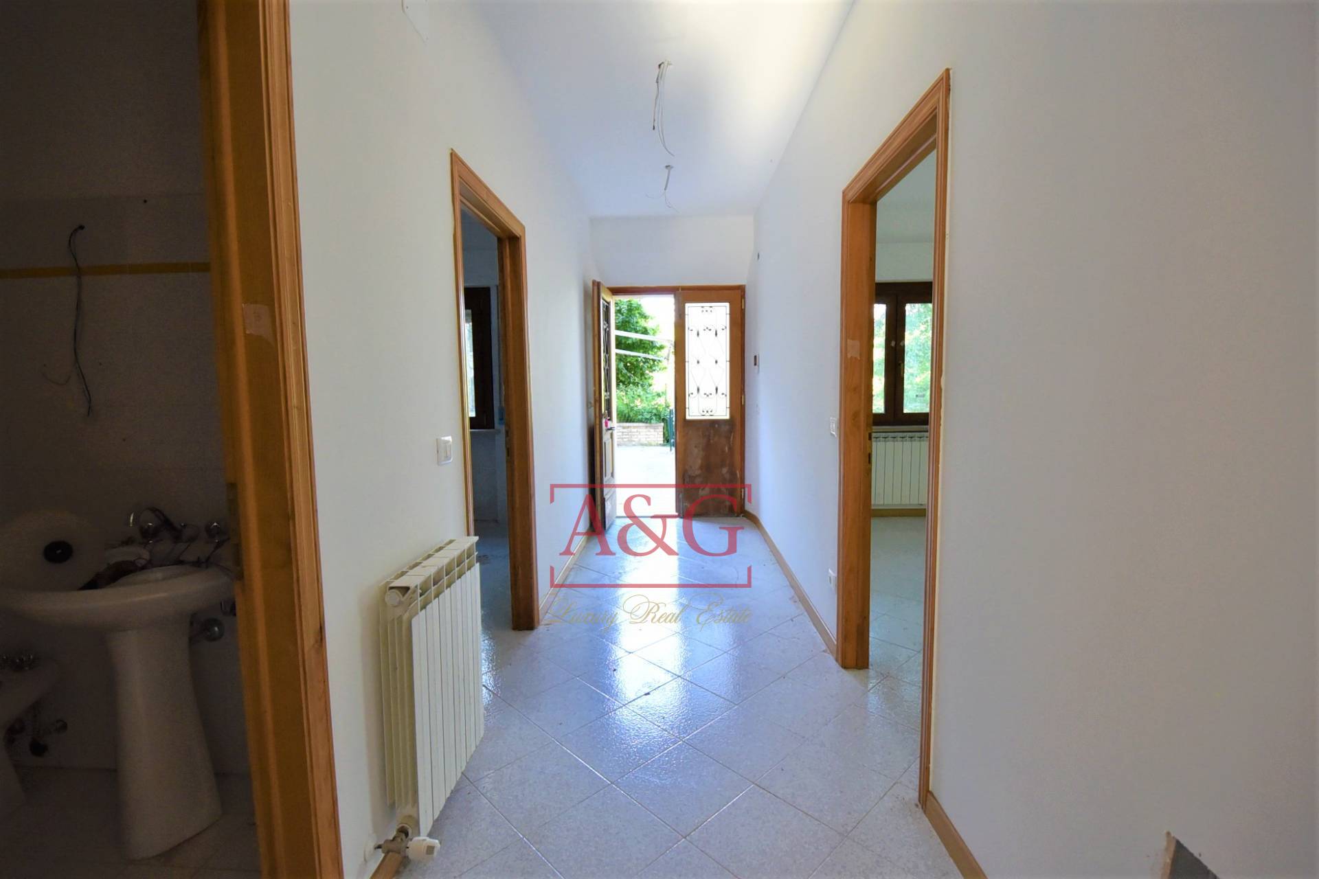 Appartamento in vendita a Montemonaco, Centro