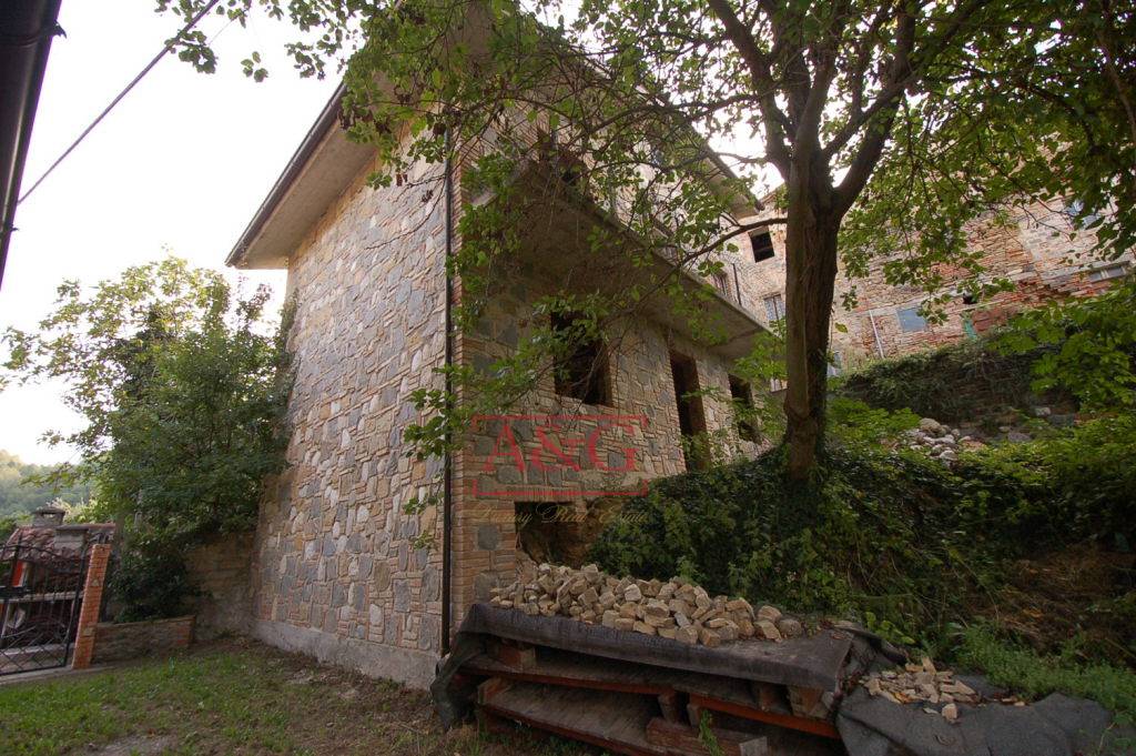 Casa singola in vendita a Amandola, Campagna