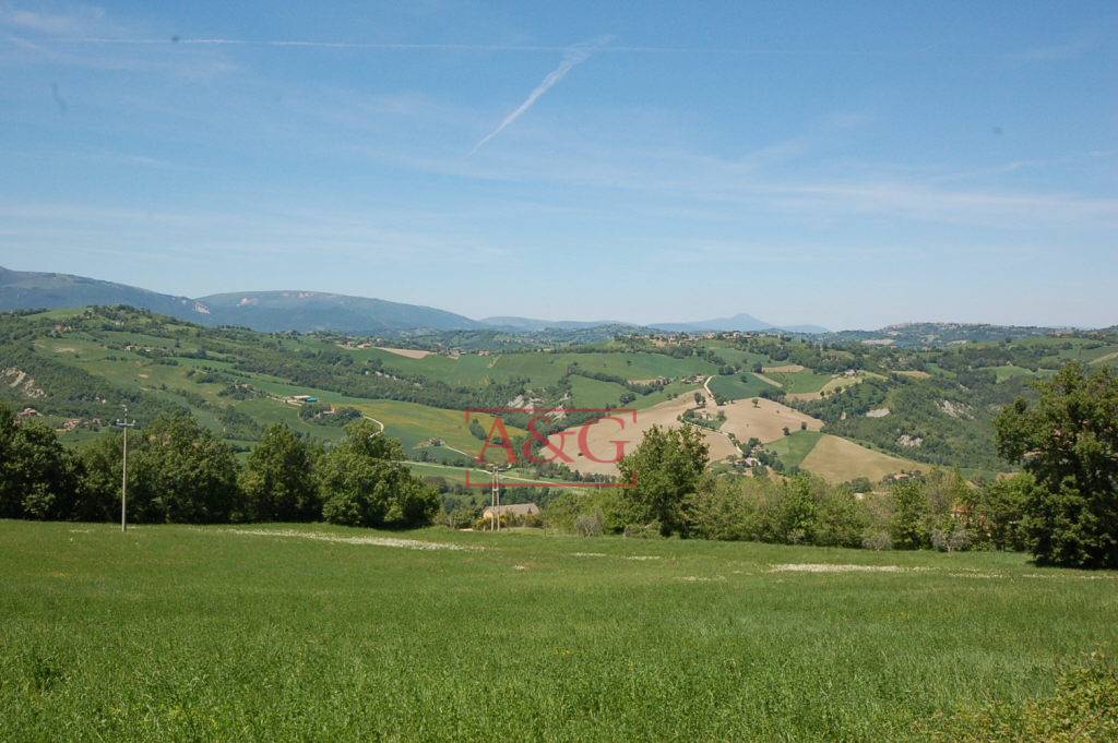 Casale in vendita a Amandola, Campagna