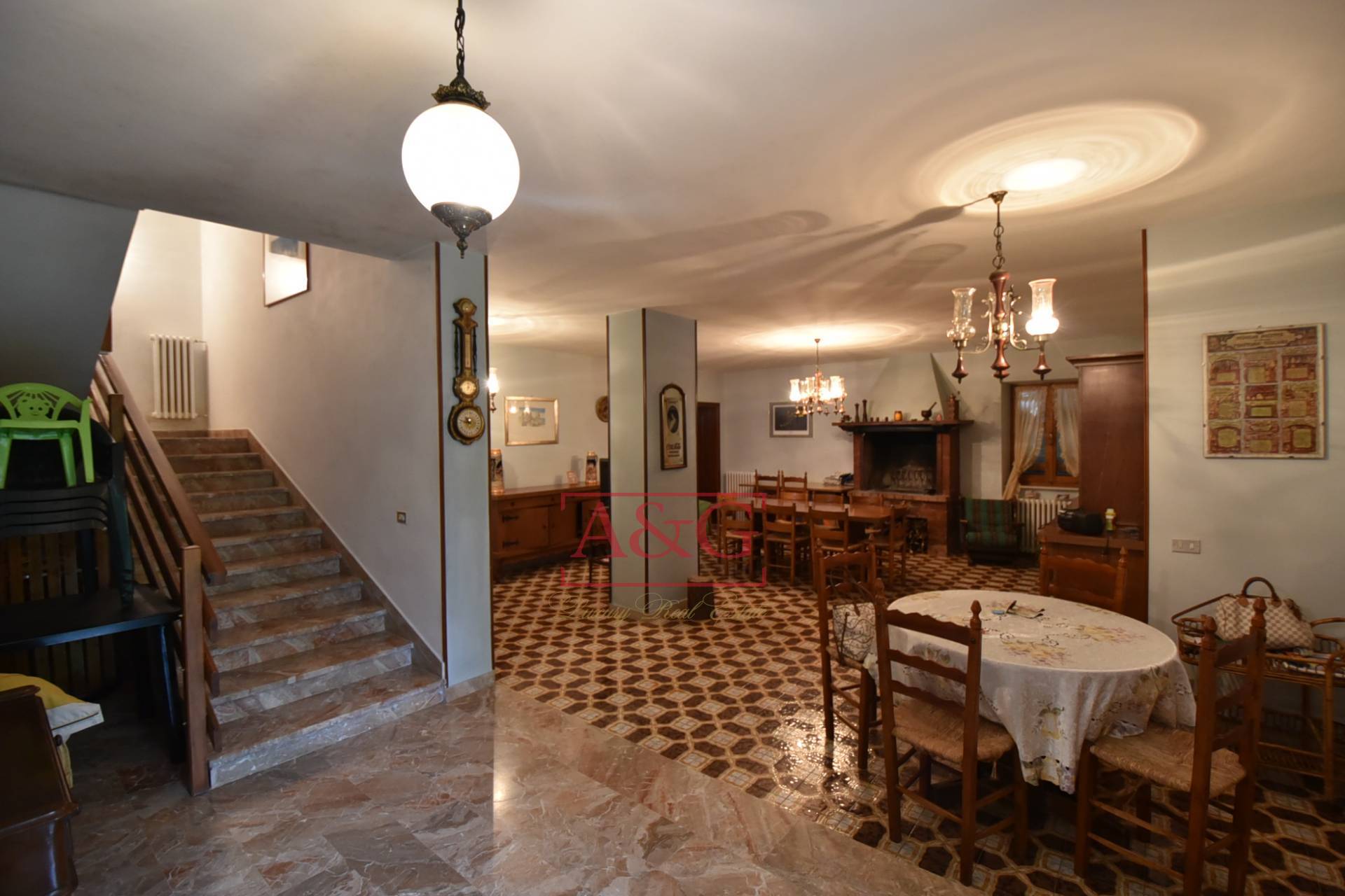 Casa singola in vendita a Amandola, Montagna