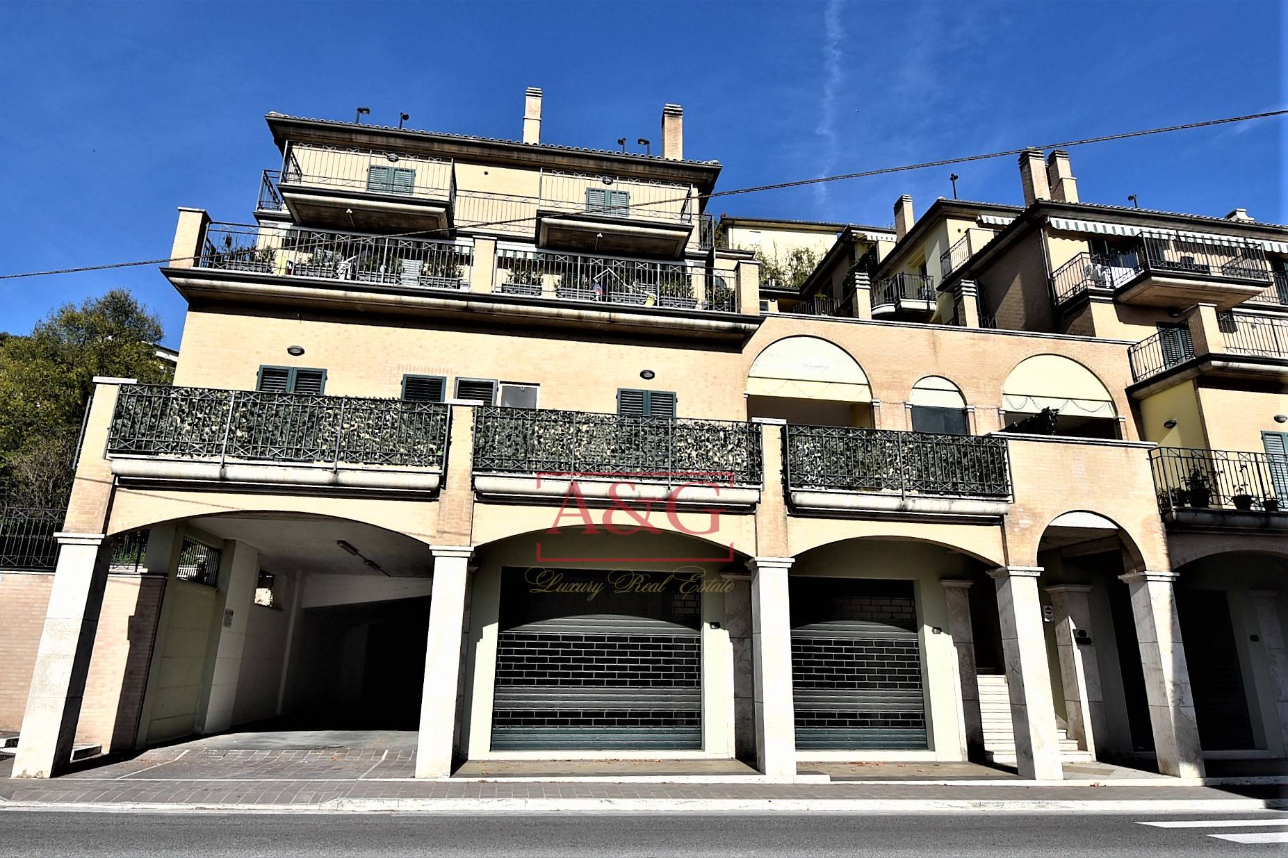 Appartamento in vendita a Amandola, Centro