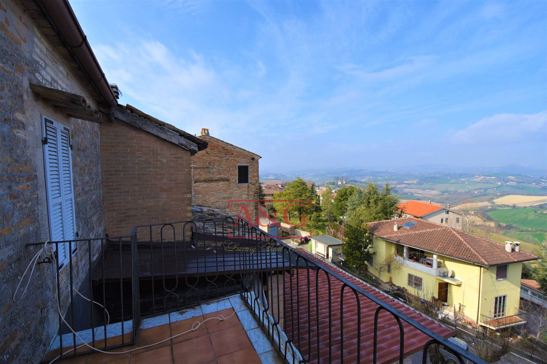Casa cielo-terra in vendita a Monte Giberto, Centro