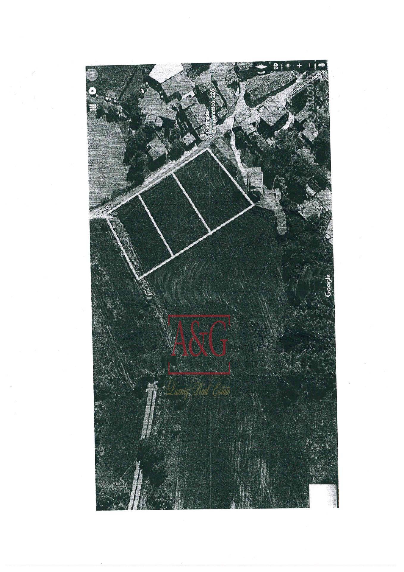 Terreno edificabile in vendita a Sarnano, Campagna