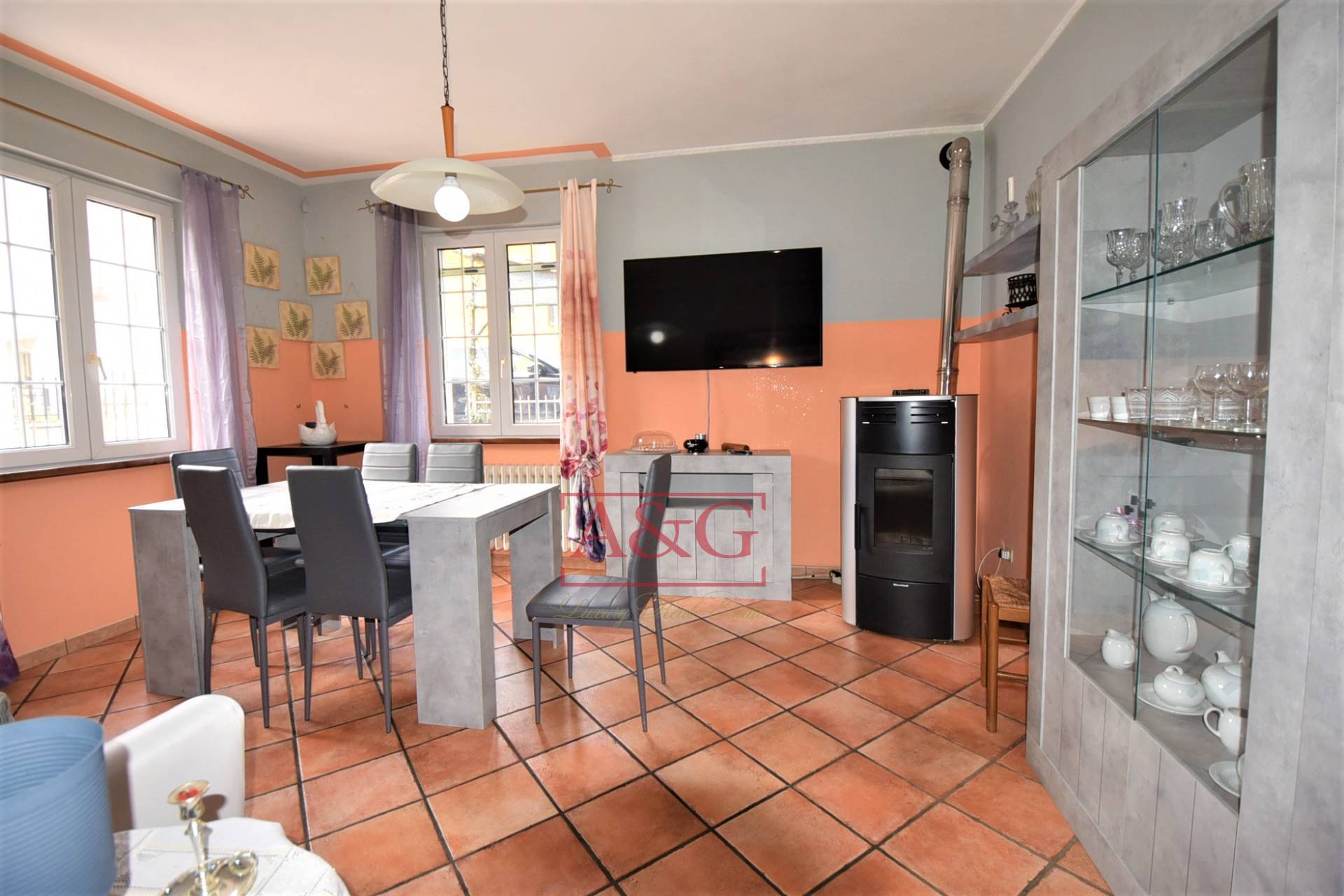 Casa singola in vendita a Sarnano, Campagna