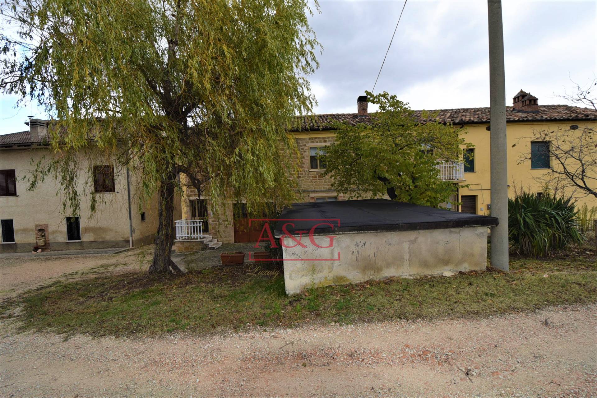 Casa cielo-terra in vendita a Gualdo, Morrone