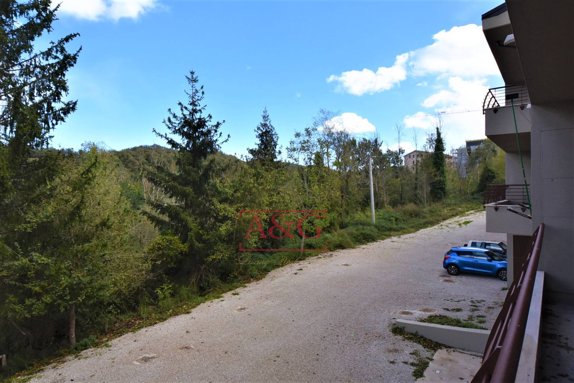 Appartamento in vendita a Montefortino, Centro