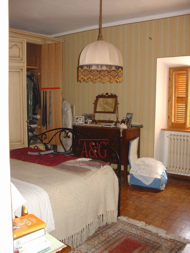 Casa colonica in vendita a Amandola, Campagna