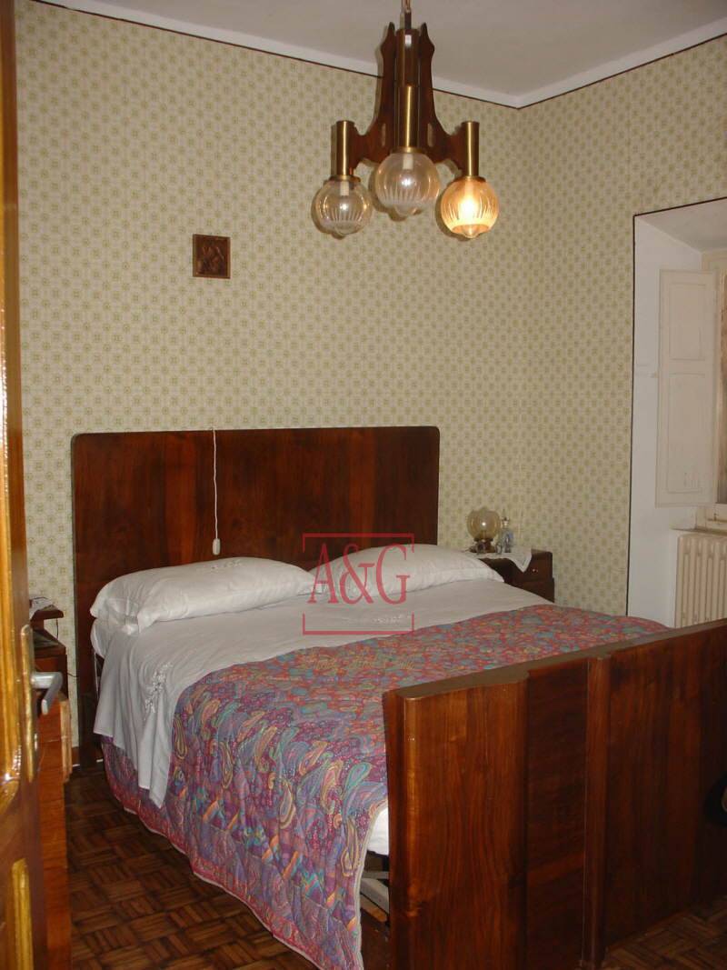 Casa colonica in vendita a Amandola, Campagna