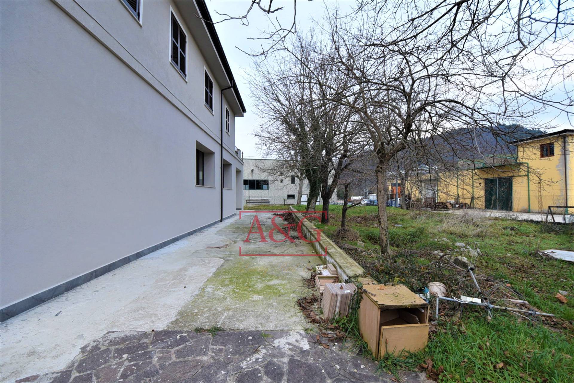 Villa in vendita a Amandola, Periferia