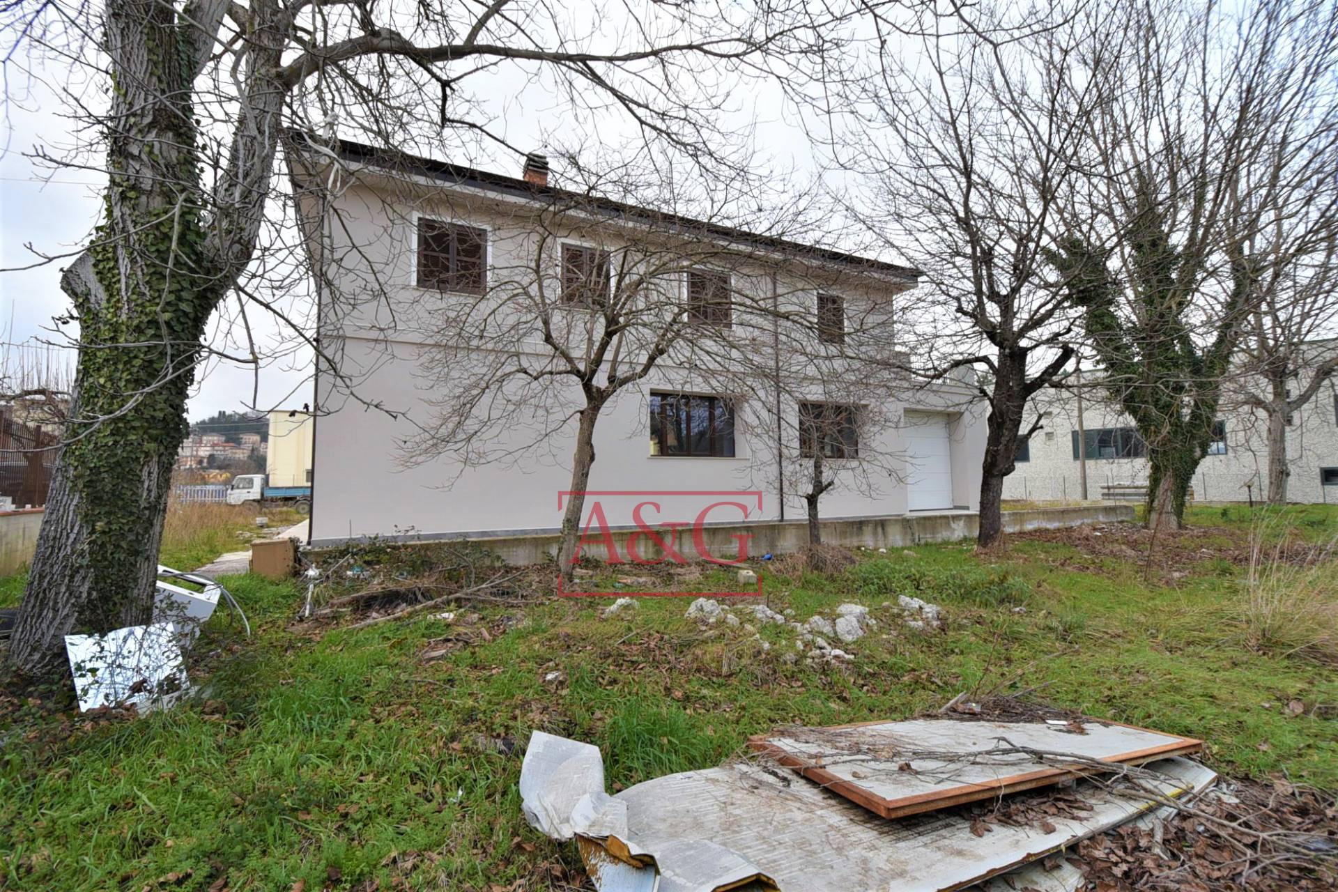 Villa in vendita a Amandola, Periferia