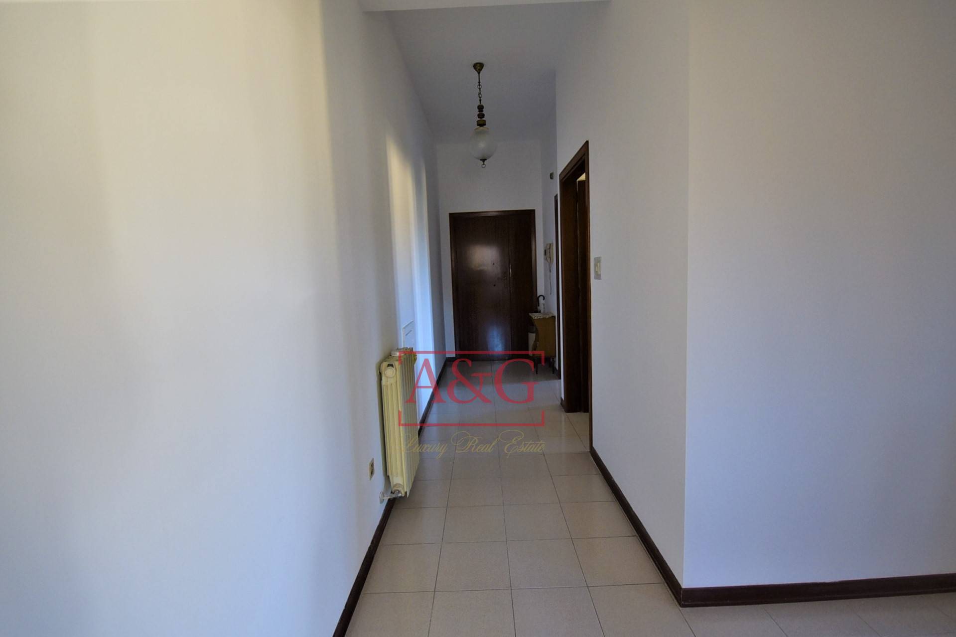 Appartamento in vendita a Montefortino, Centro