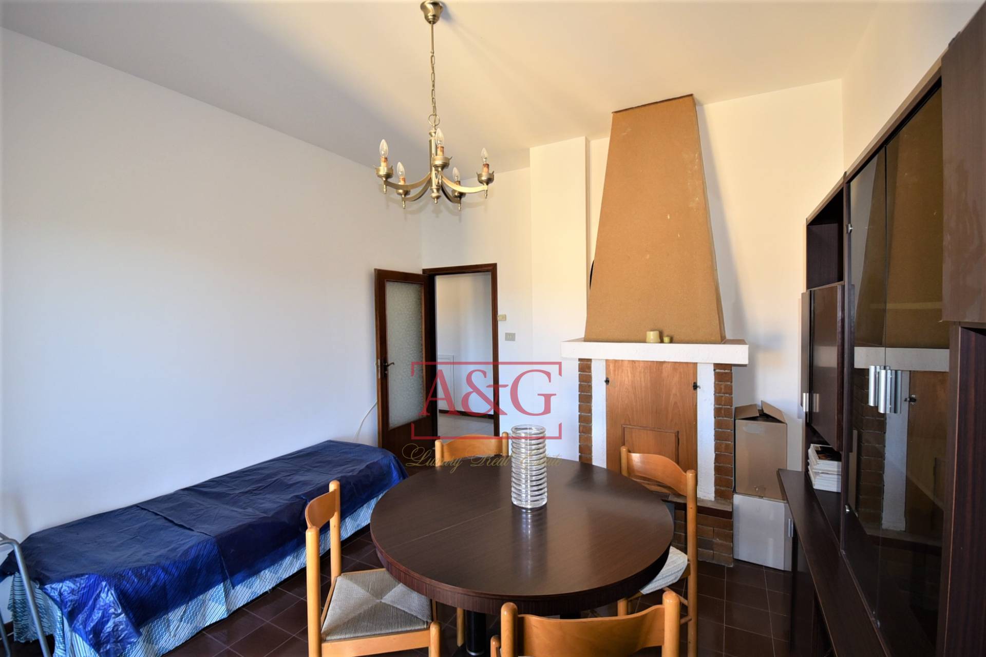 Appartamento in vendita a Montefortino, Centro