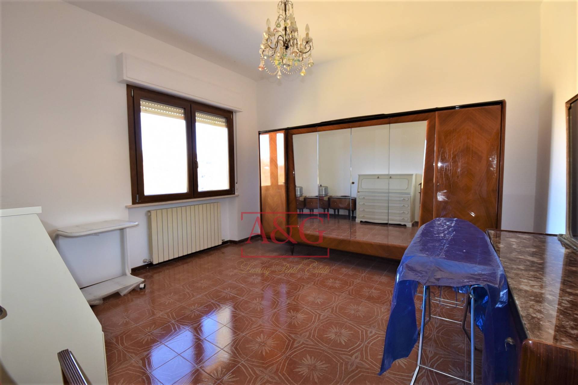 Appartamento in vendita a Montefortino, Centro