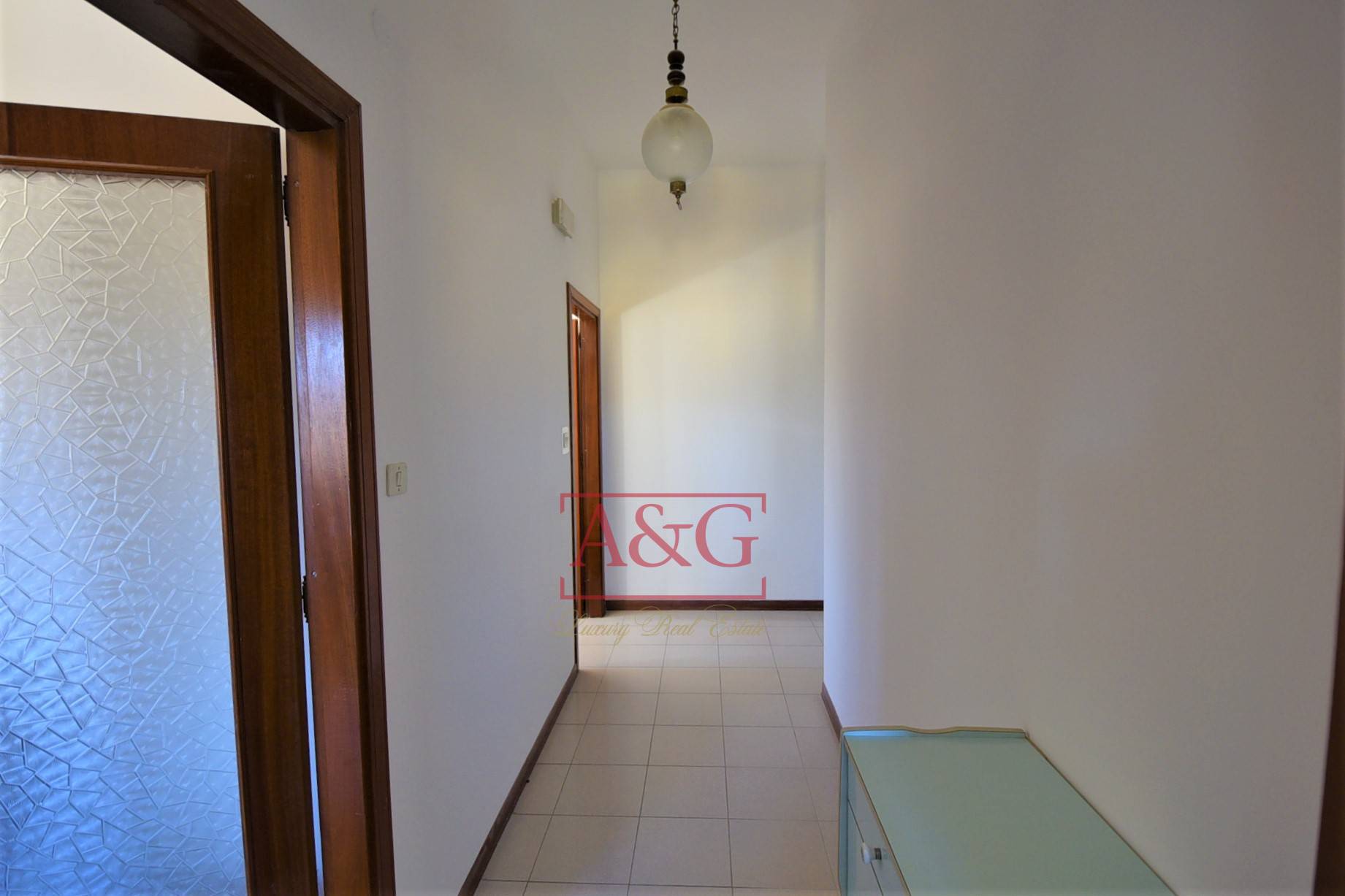 Appartamento in vendita a Montefortino, Centro