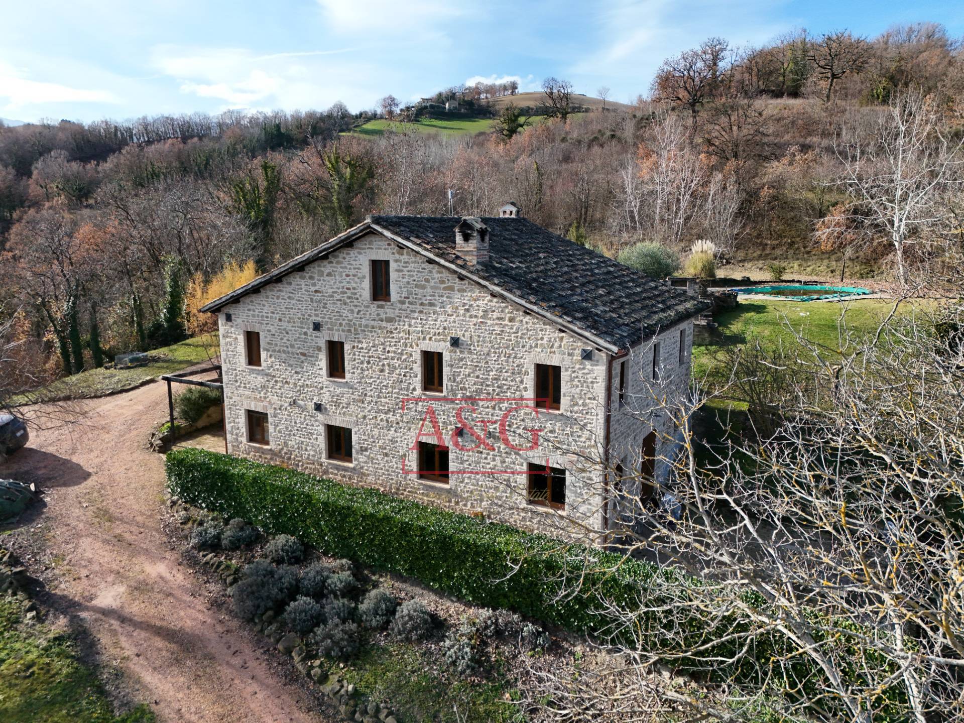 Casale in vendita a Amandola, Campagna