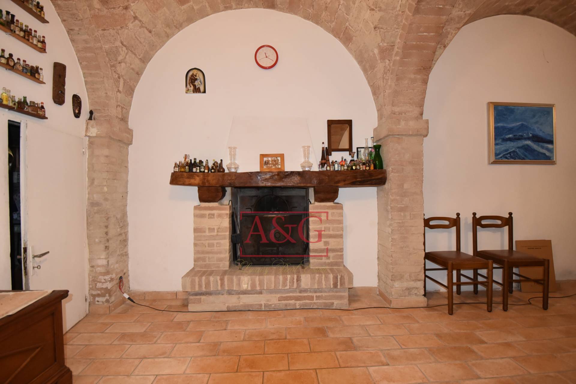 Casa cielo-terra in vendita a Carassai, Centro Storico