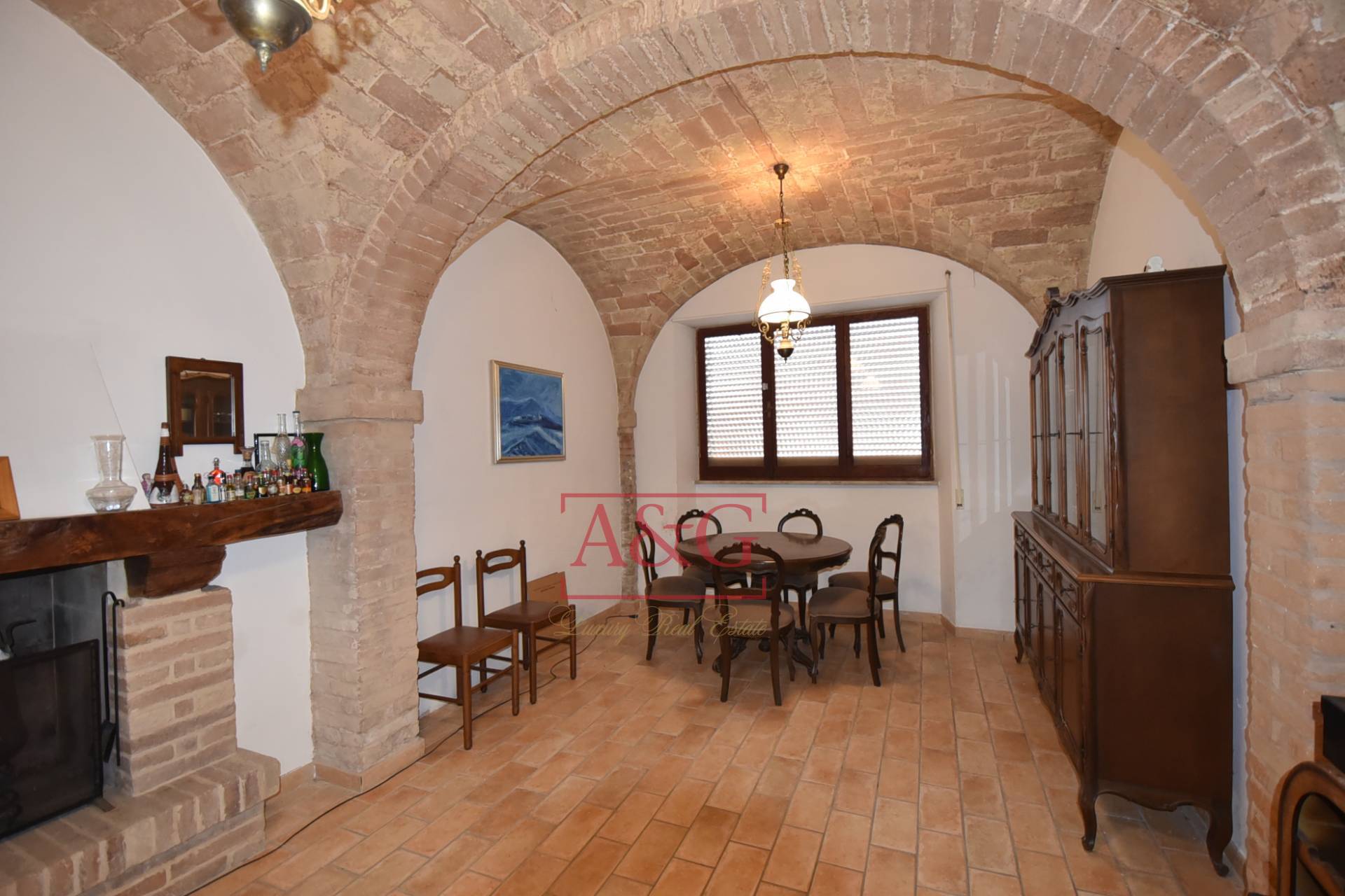 Casa cielo-terra in vendita a Carassai, Centro Storico