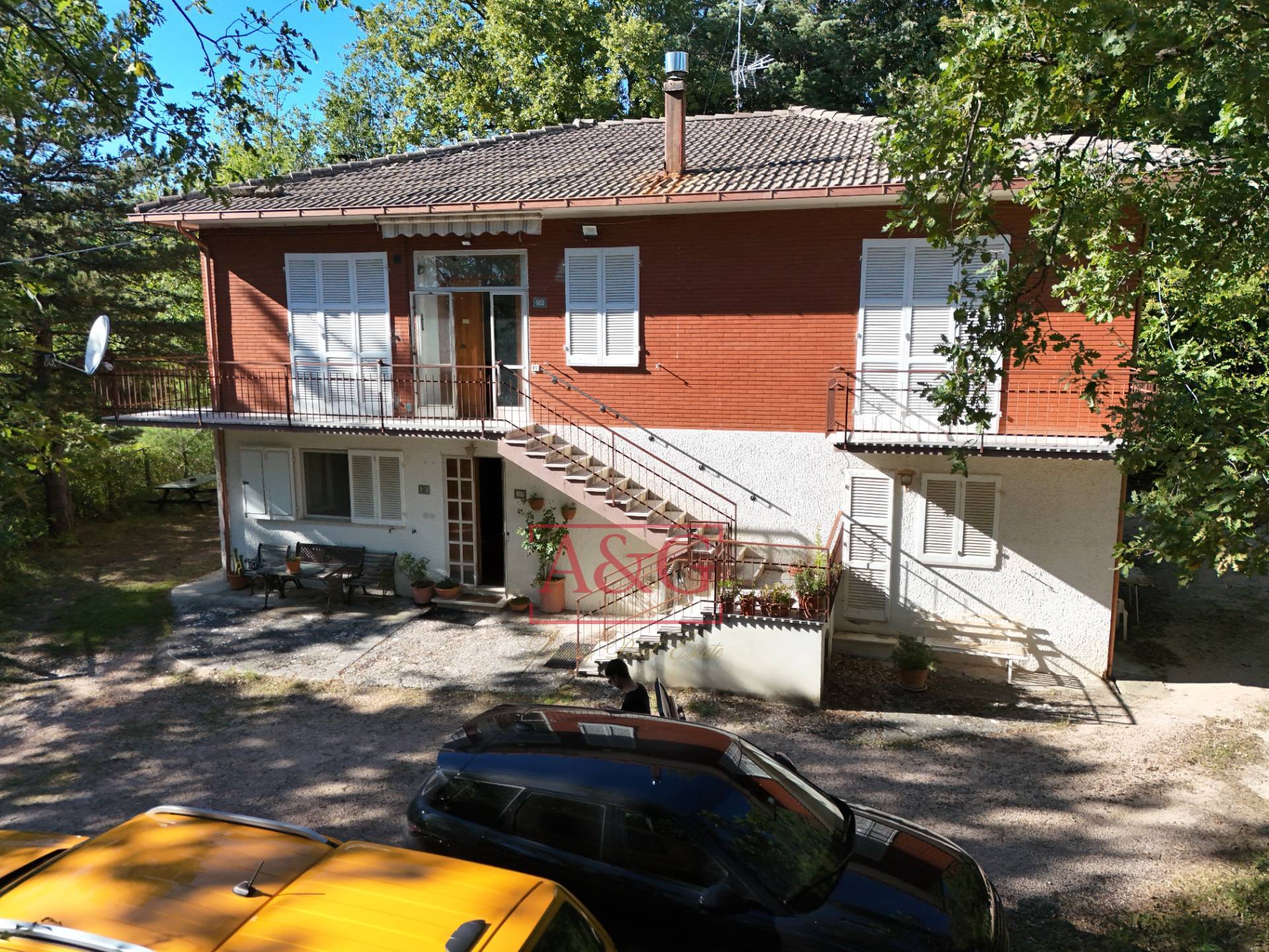 Villa in vendita a Amandola, Collina