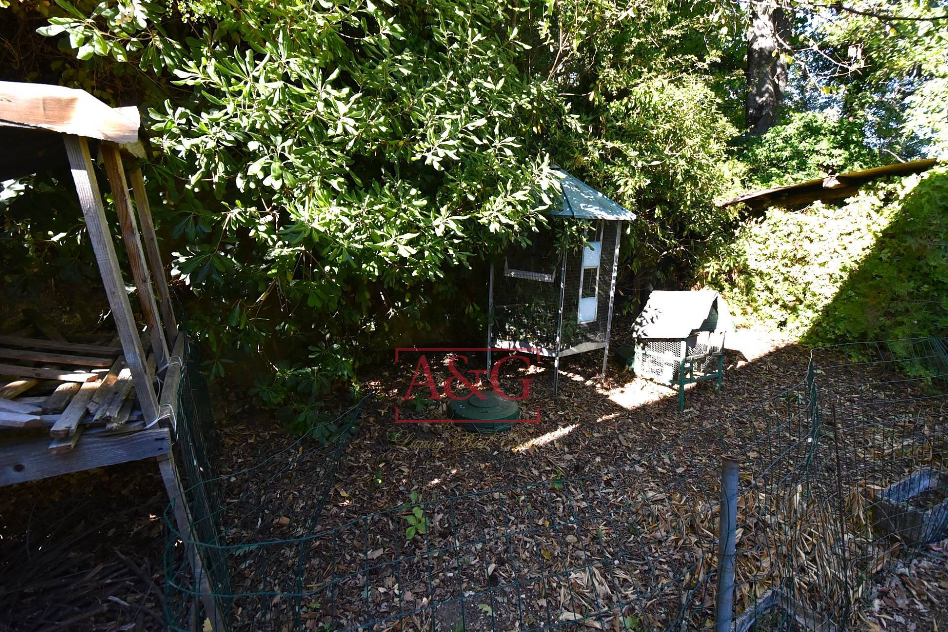 Villa in vendita a Amandola, Collina