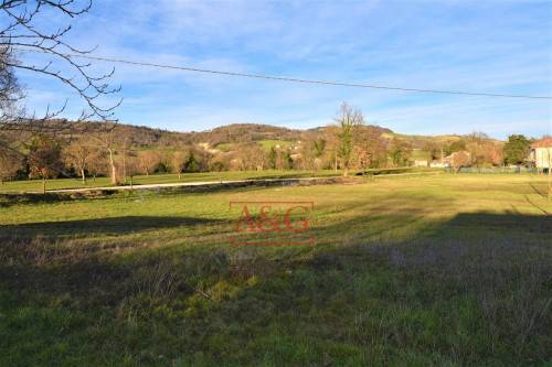 Terreno Agricolo in vendita a Sarnano, Campagna