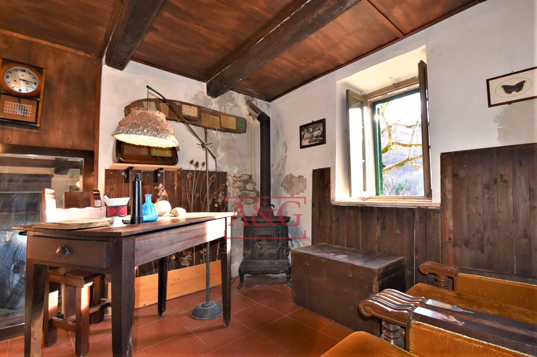 Appartamento in vendita a Montefortino, Montagna