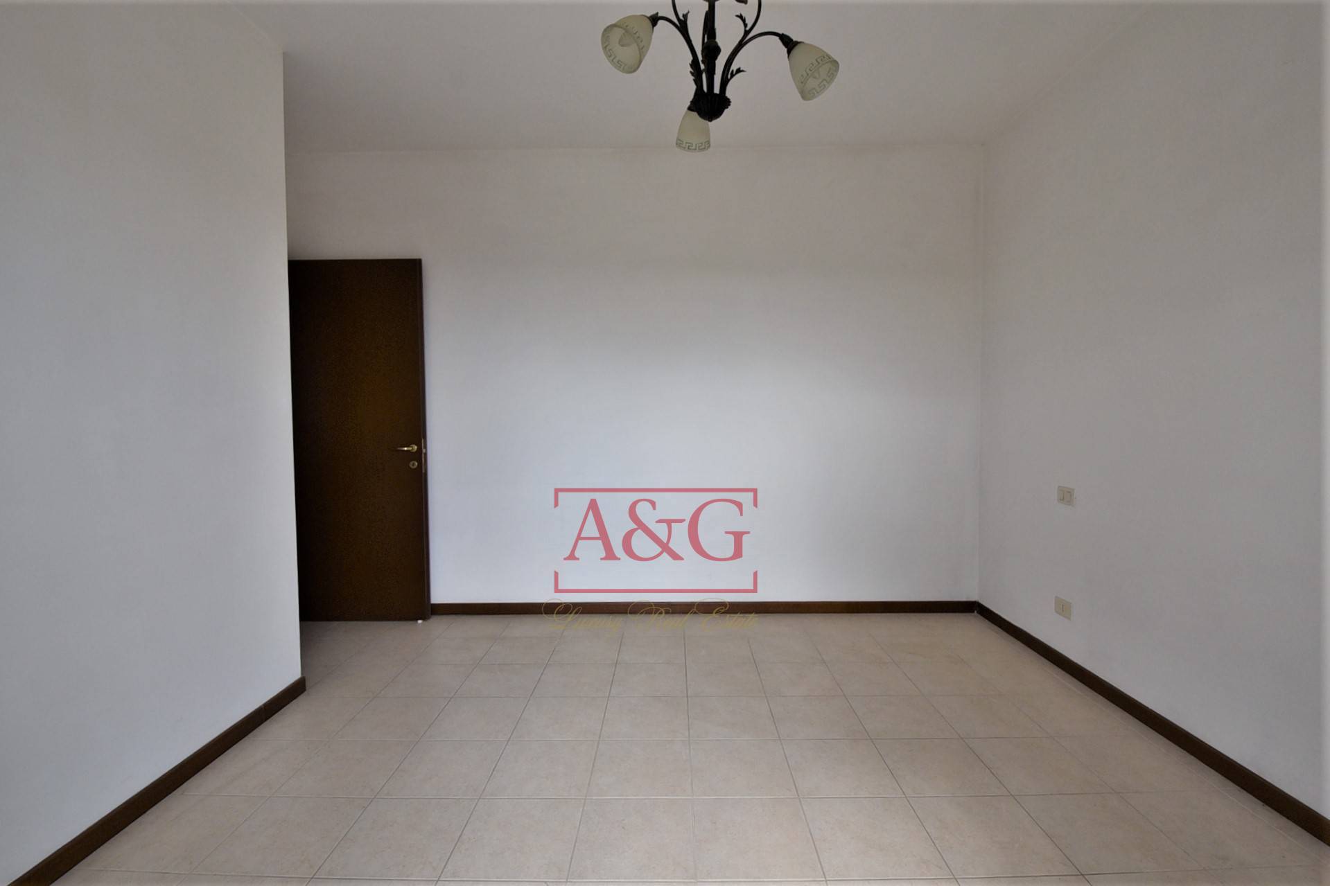 Appartamento in vendita a Sarnano, Centro