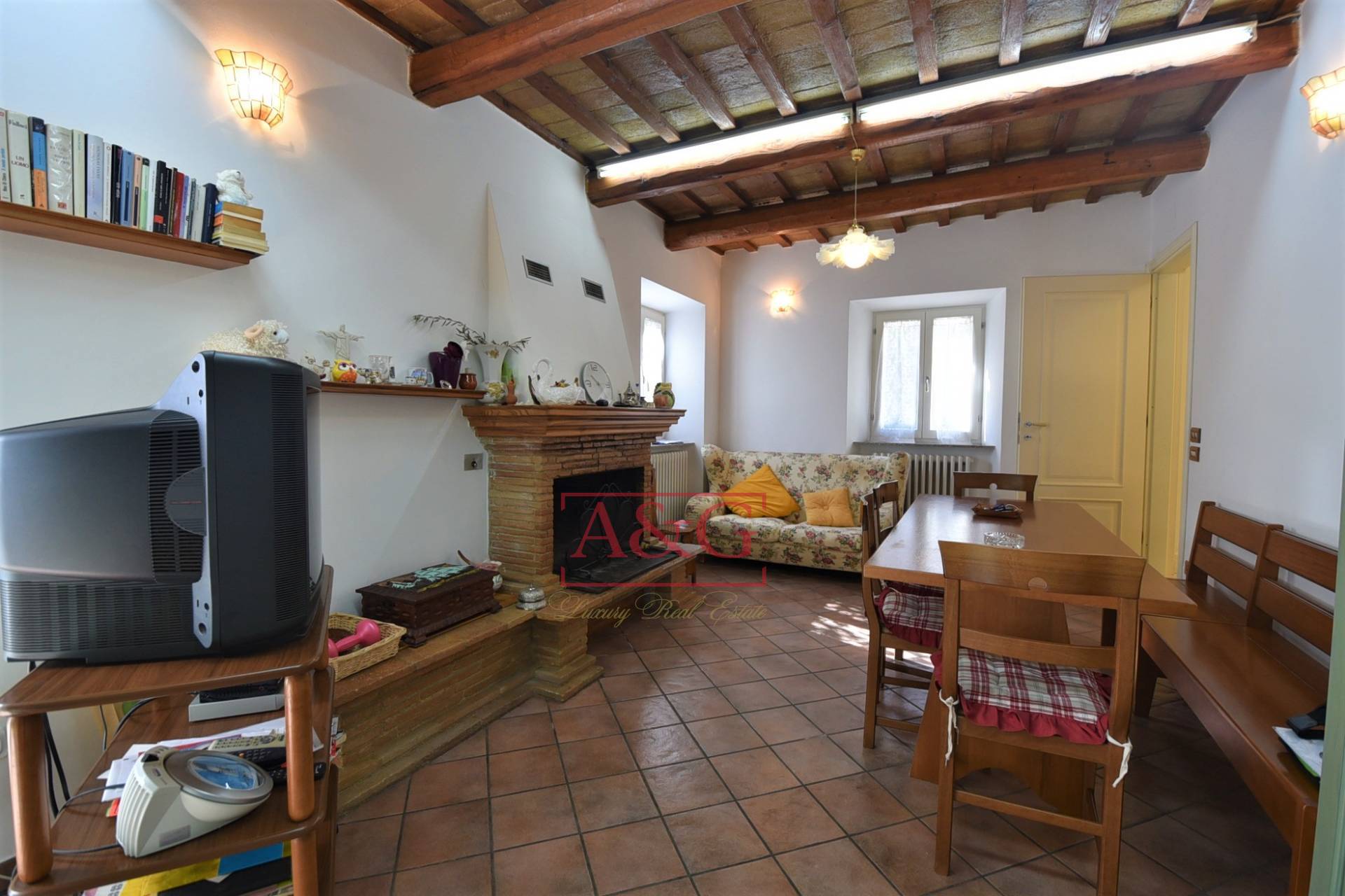 Casa singola in vendita a San Ginesio, CAMPAGNA