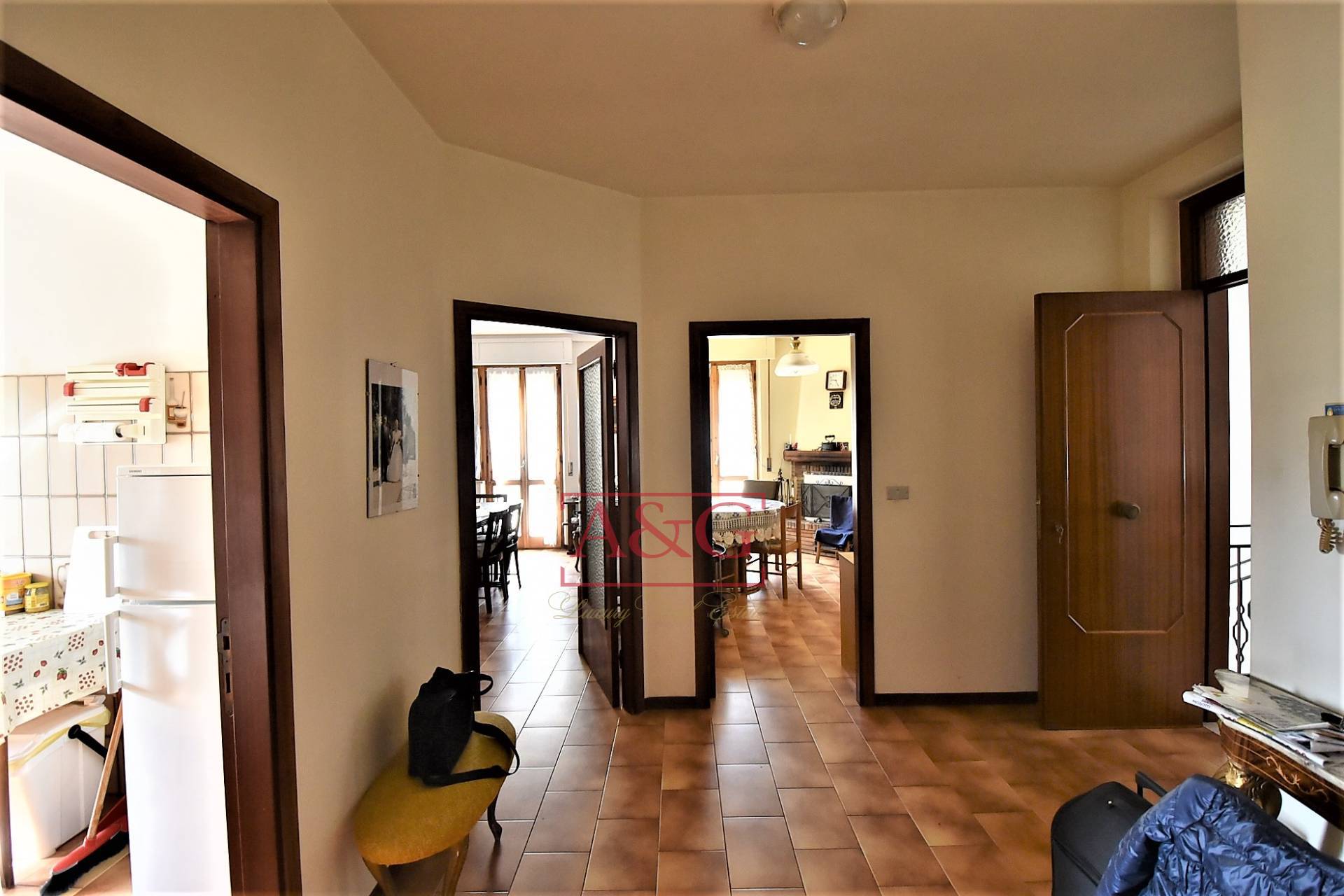 Casa singola in vendita a Amandola, Periferia