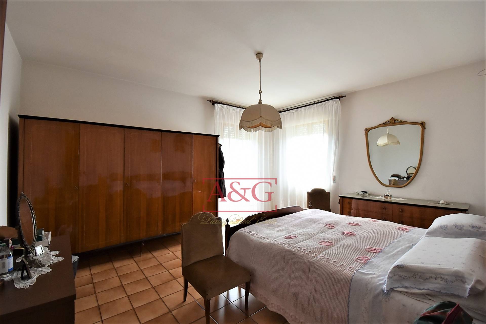 Casa singola in vendita a Amandola, Periferia