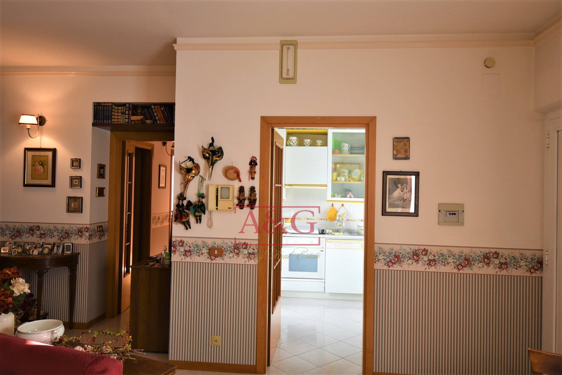 Appartamento in vendita a Montefortino, Centro