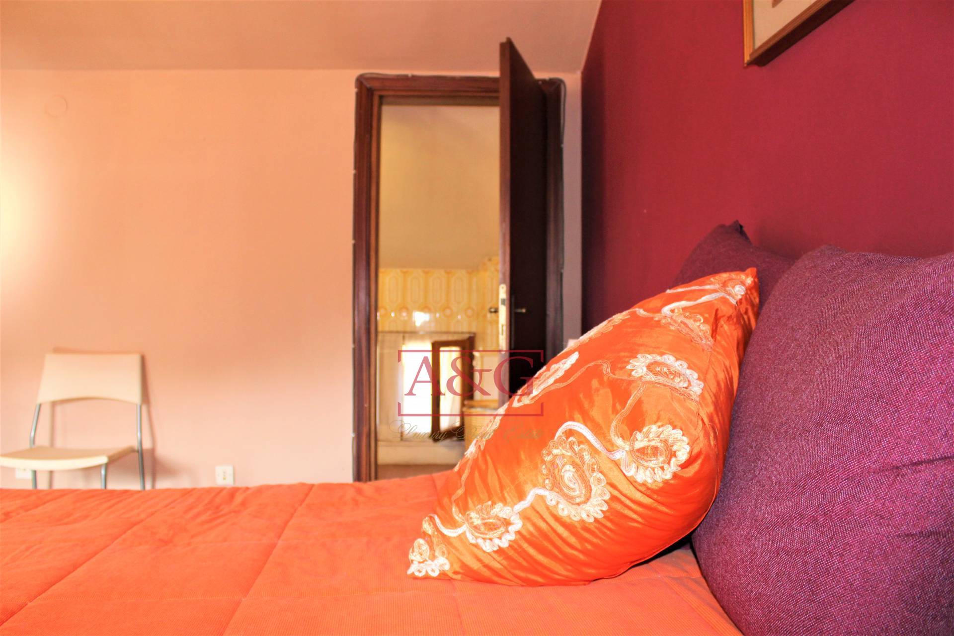 Mansarda in vendita a Comunanza, Centro