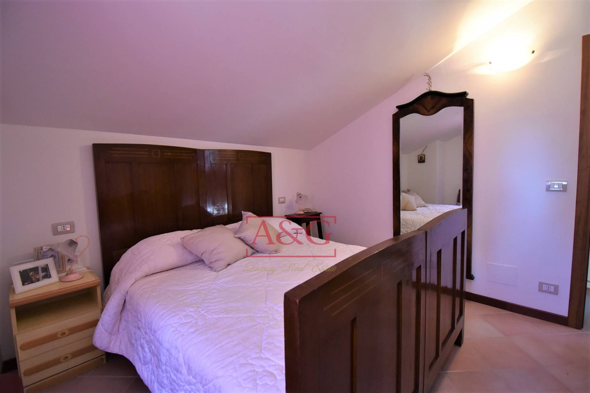 Appartamento in vendita a Montefortino, Periferia