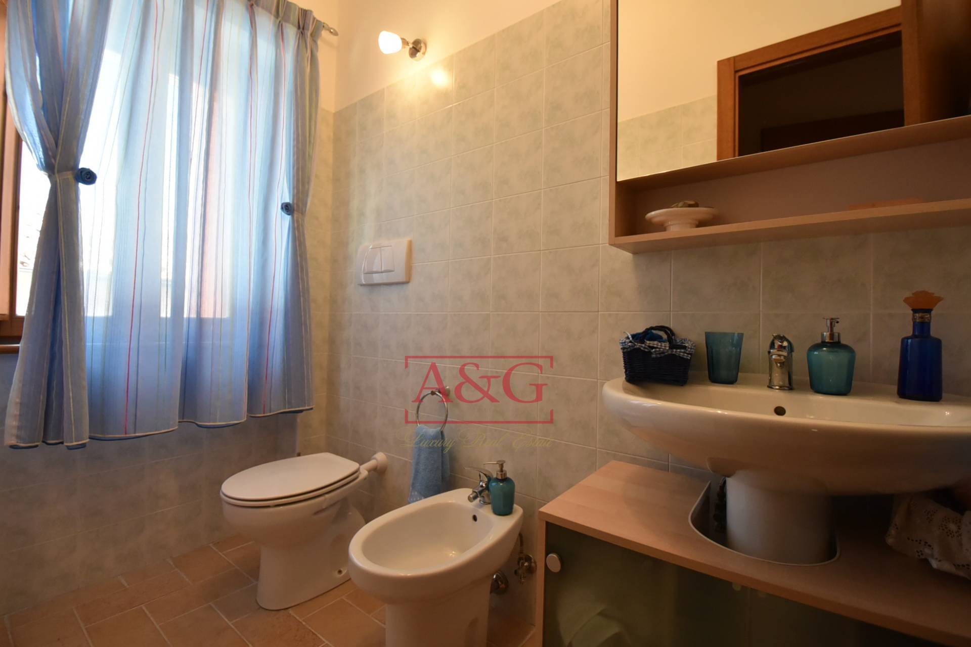 Appartamento in vendita a Montefortino, Periferia