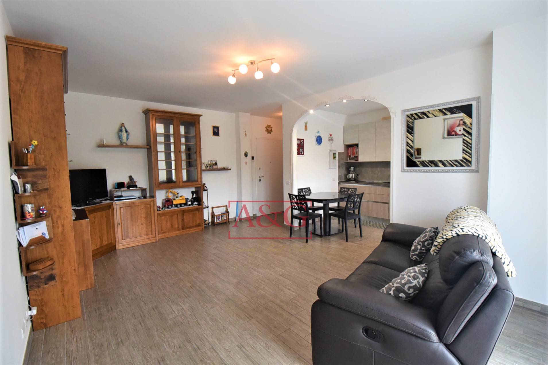 Appartamento in vendita a Comunanza, Semicentro