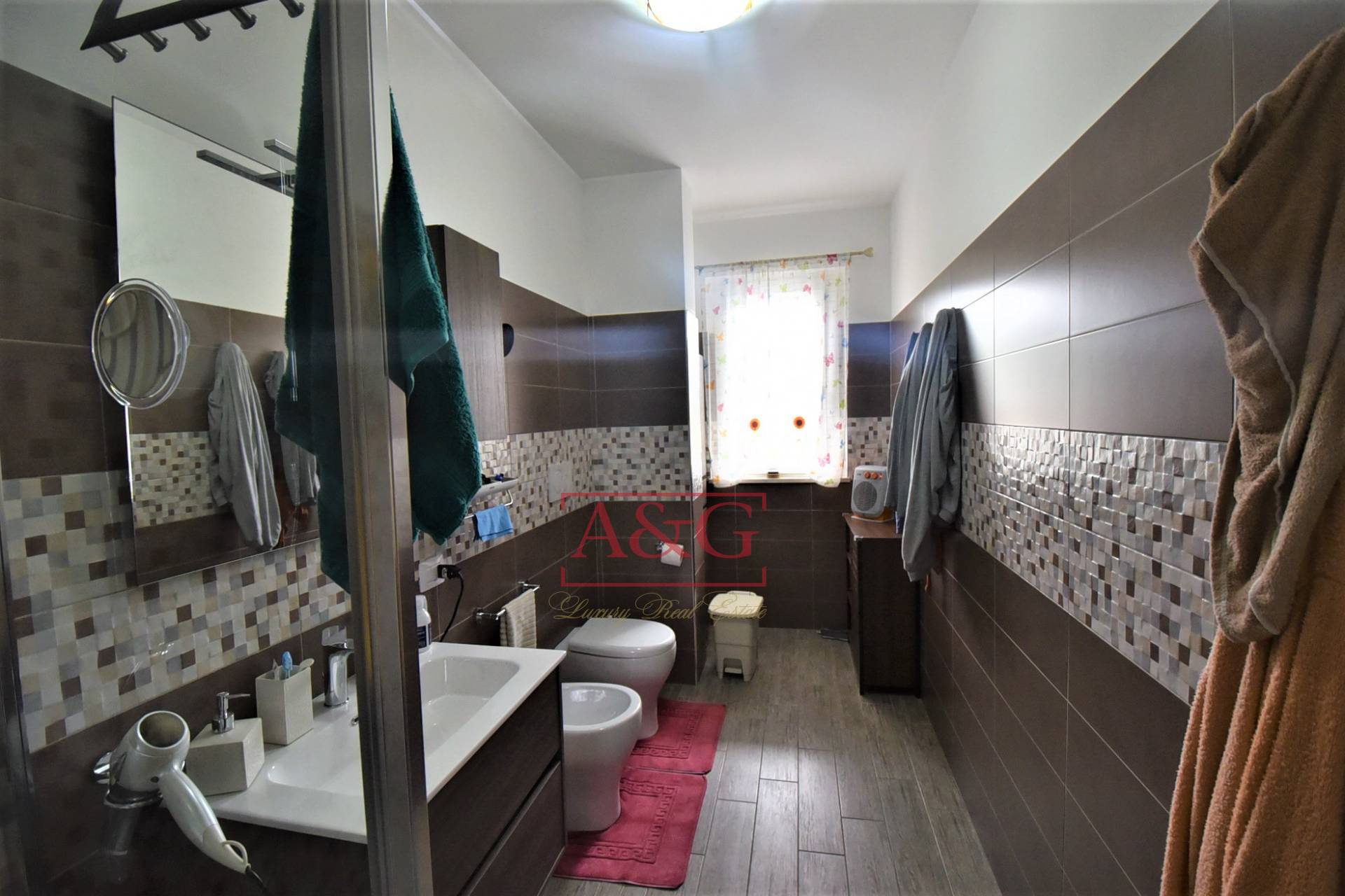 Appartamento in vendita a Comunanza, Semicentro