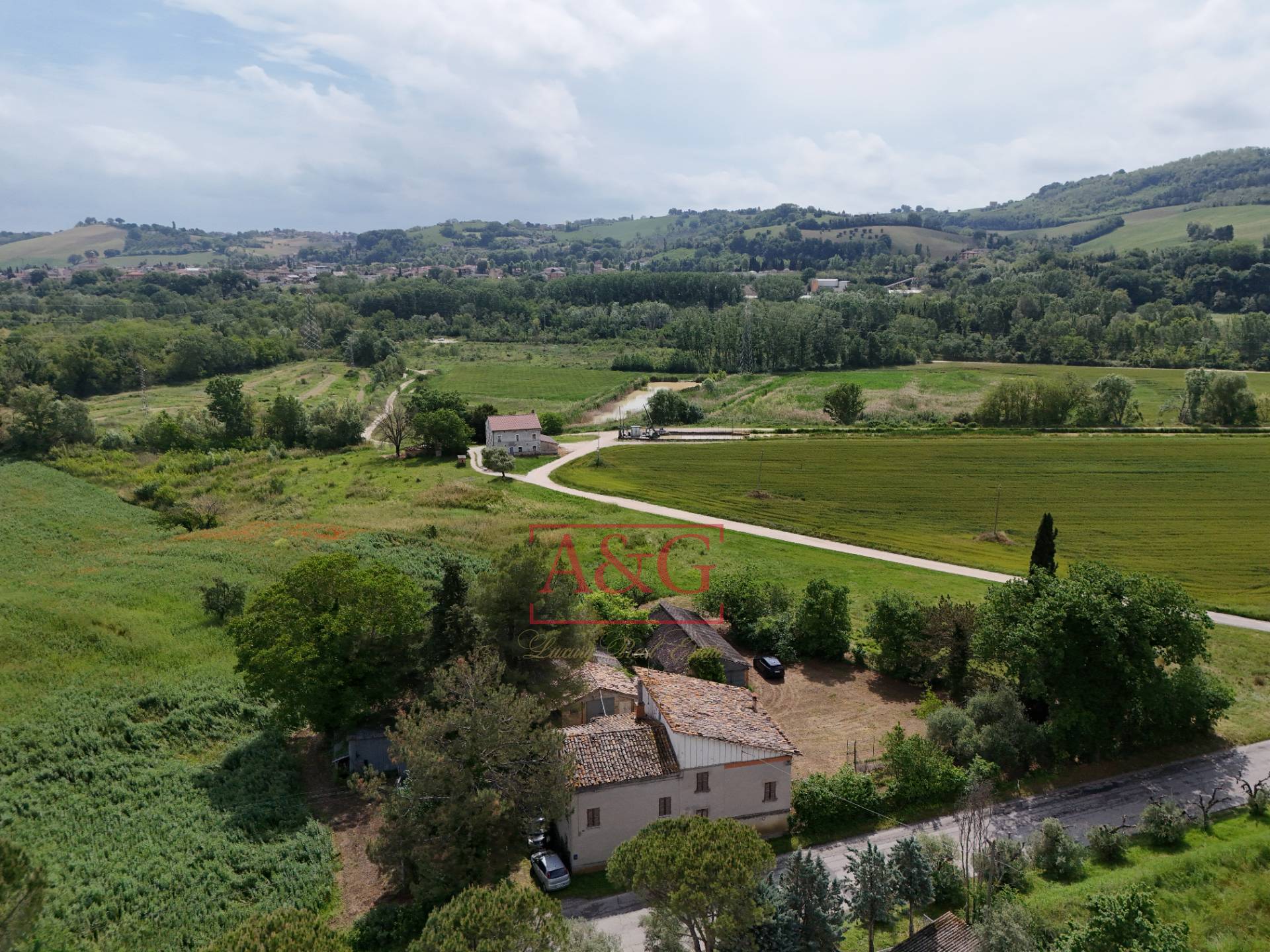 Casa singola in vendita a Penna San Giovanni, CAMPAGNA