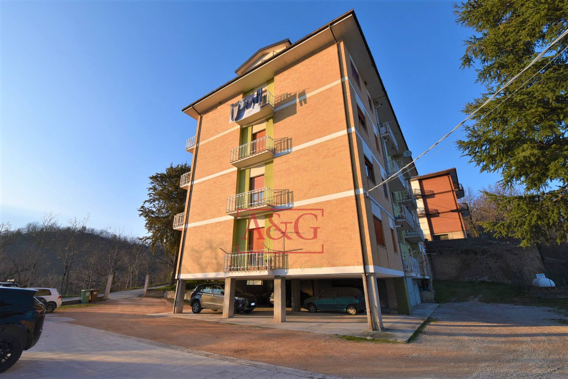 Appartamento in vendita a Amandola, Periferia